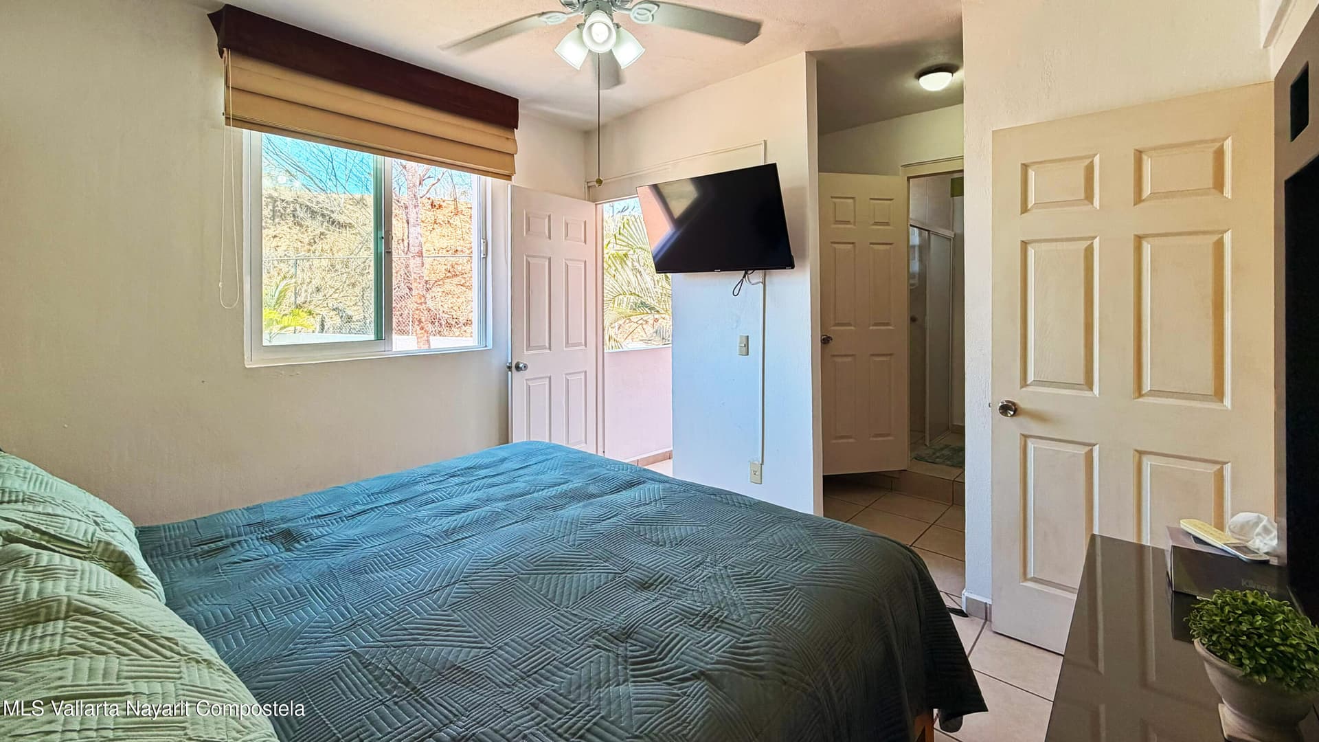 302 AV.DEL MAR 16