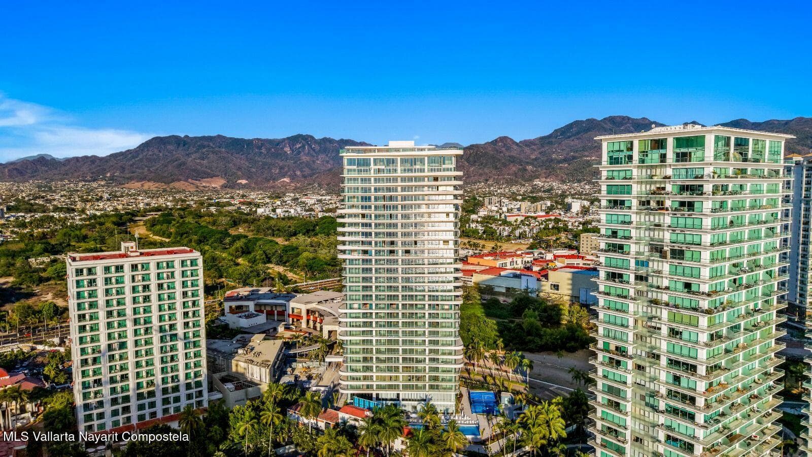 2485 Blvd Francisco Medina Ascencio 34