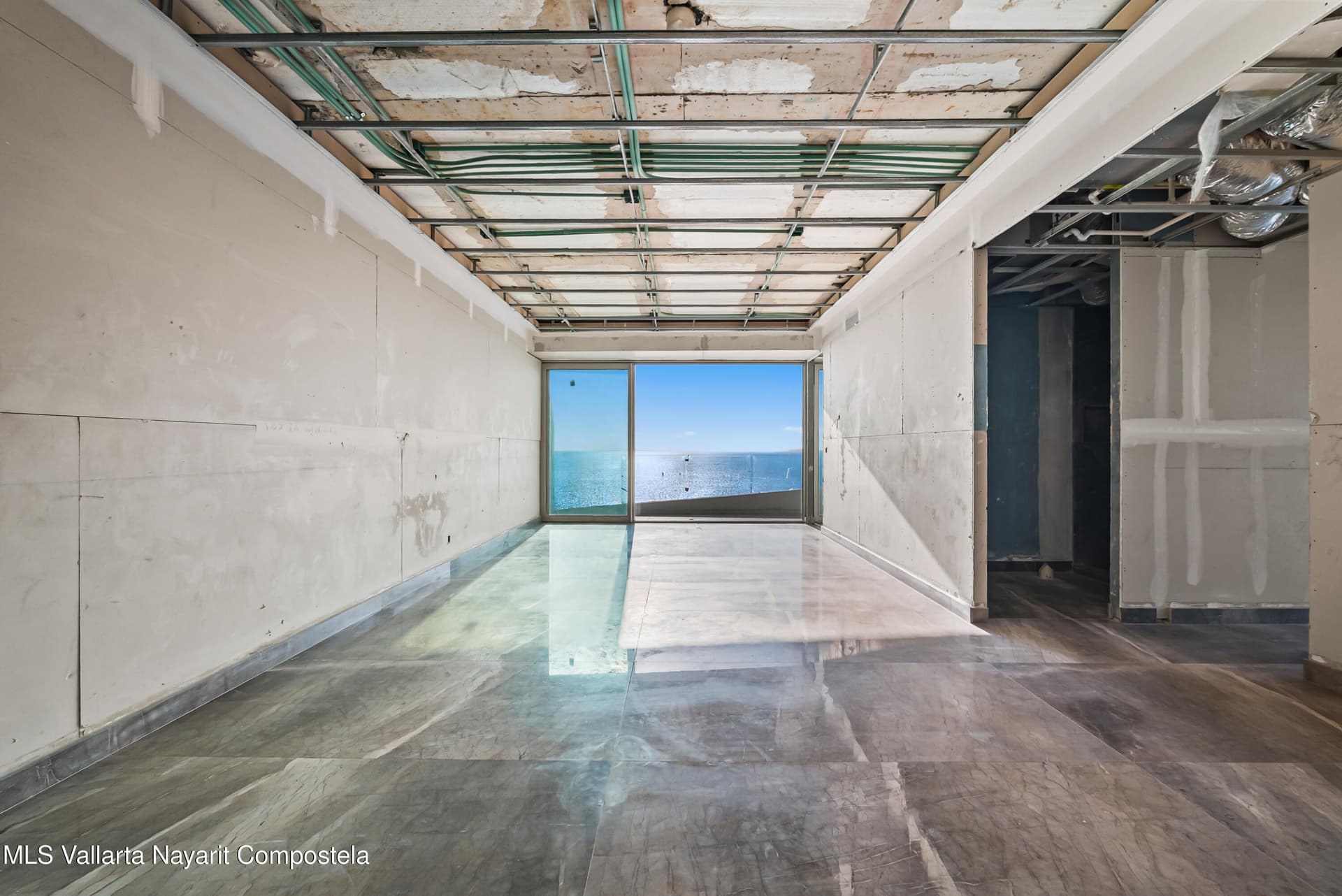 2485 Blvd Francisco Medina Ascencio 7