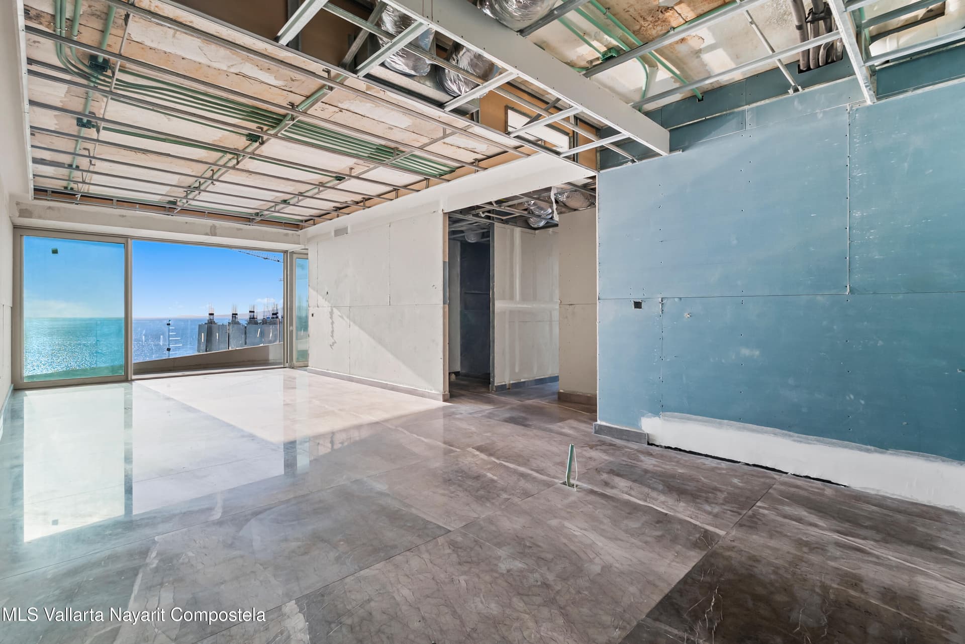 2485 Blvd Francisco Medina Ascencio 10