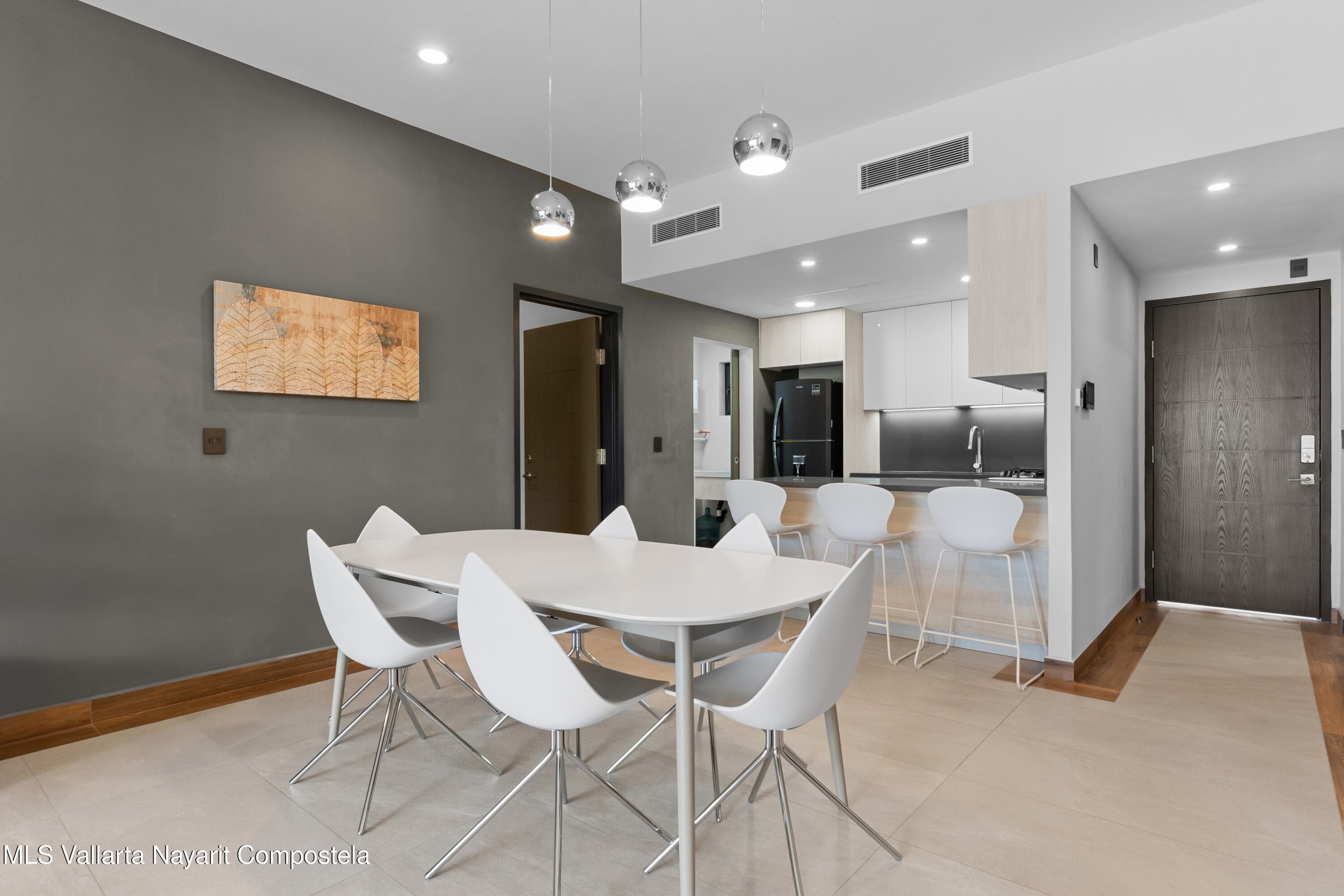 448 Encino 2