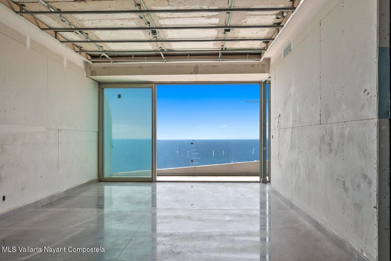 2485 Blvd Francisco Medina Ascencio 8