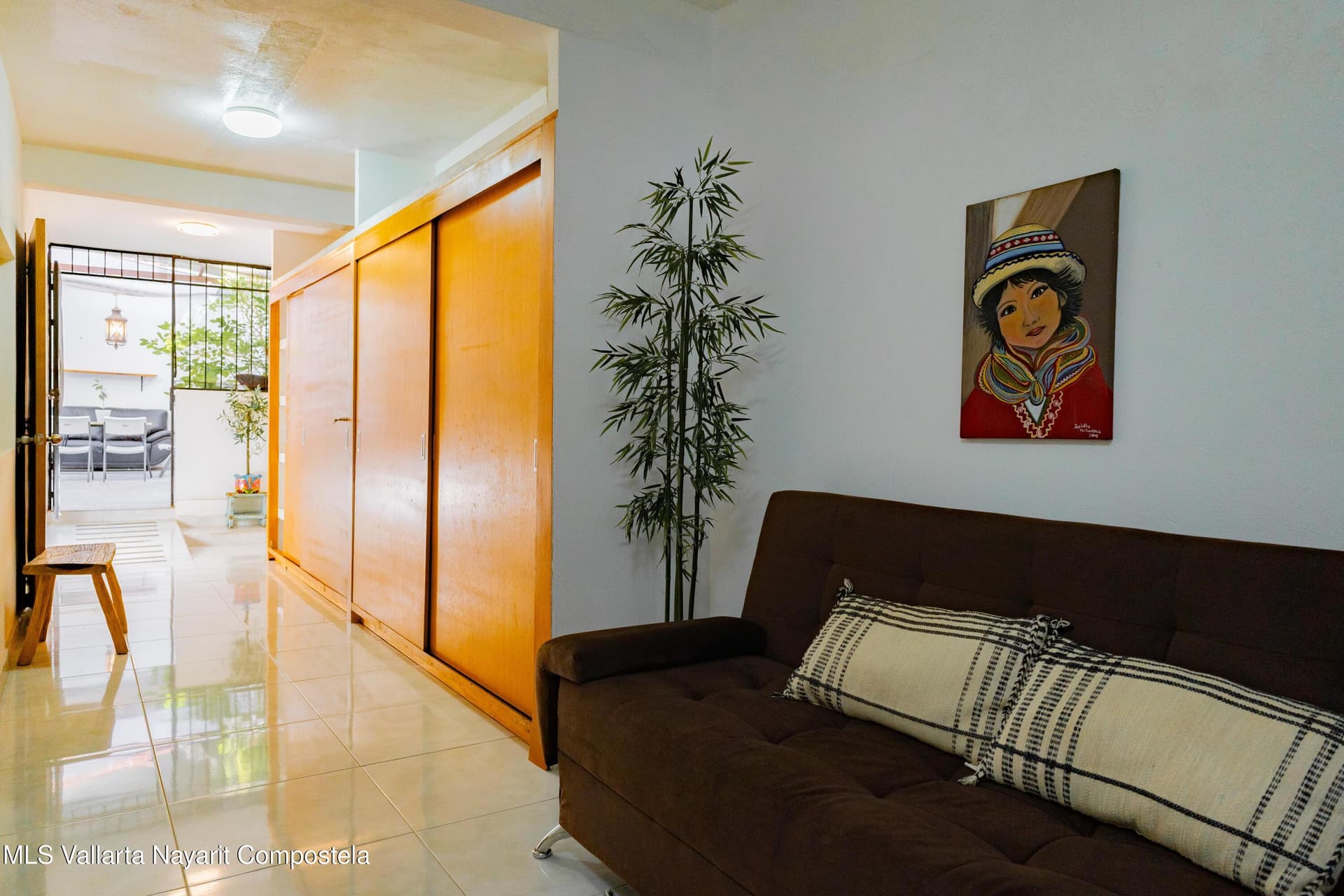 1374 Bolivia Unidad Privativa B 10