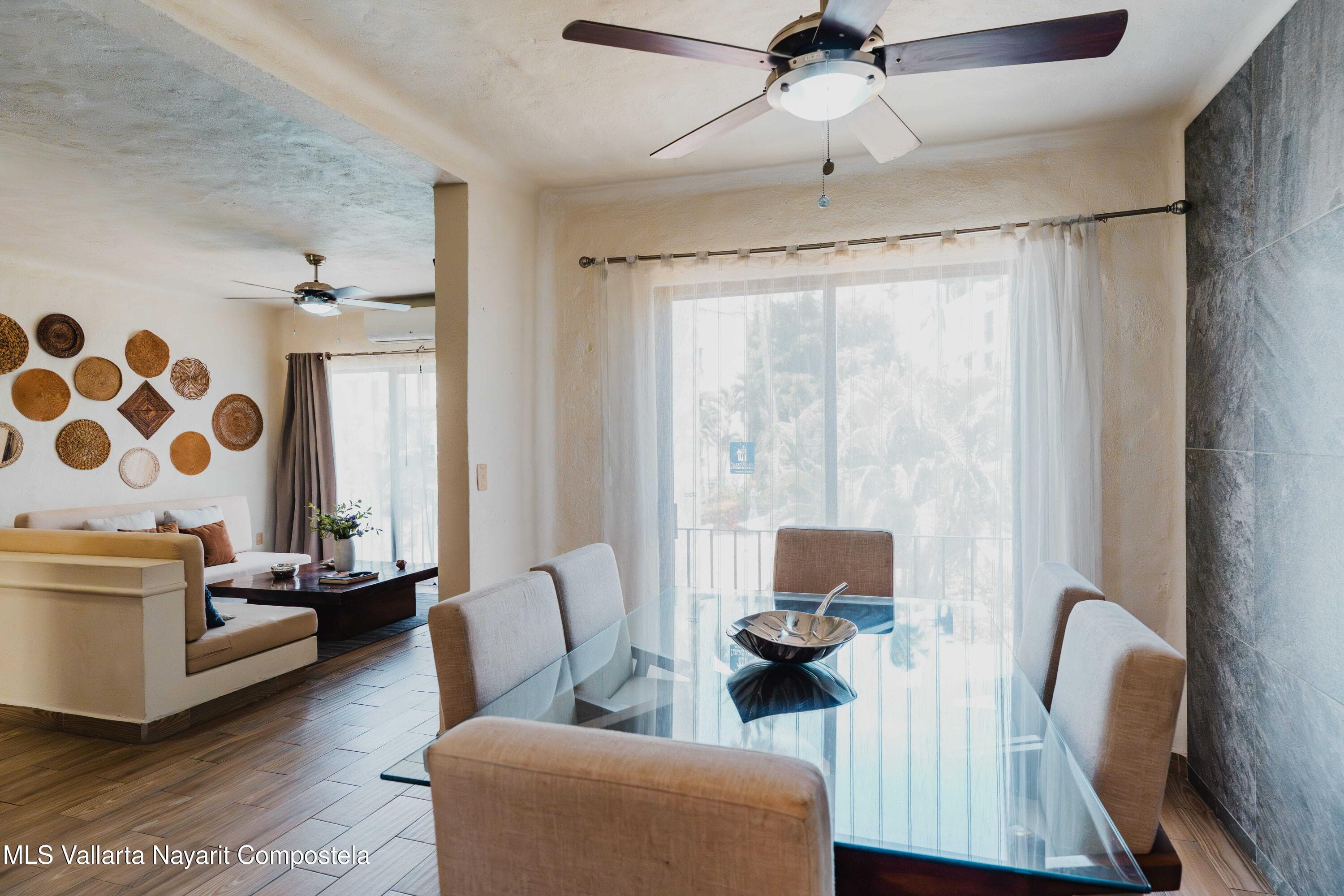 Condo 10