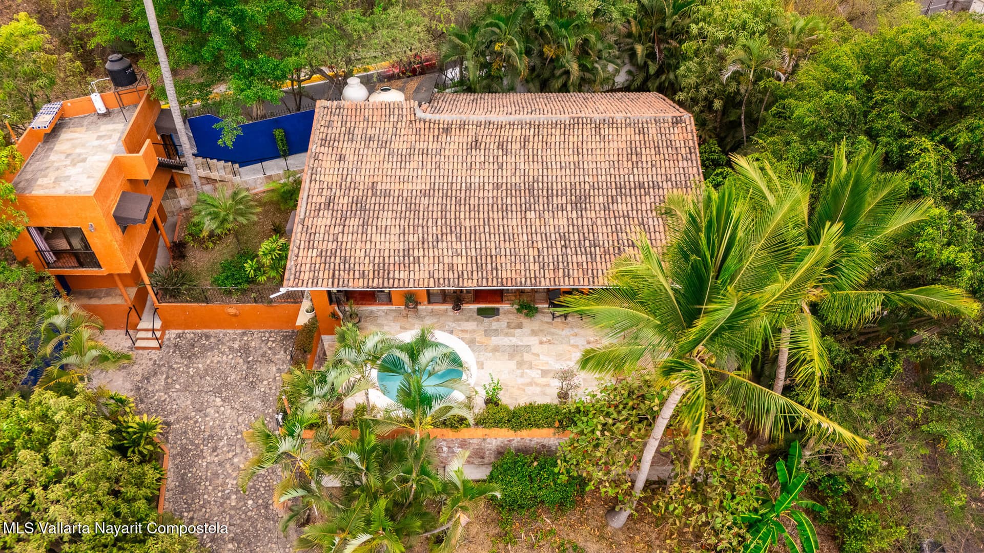 103 Privada Parota 2