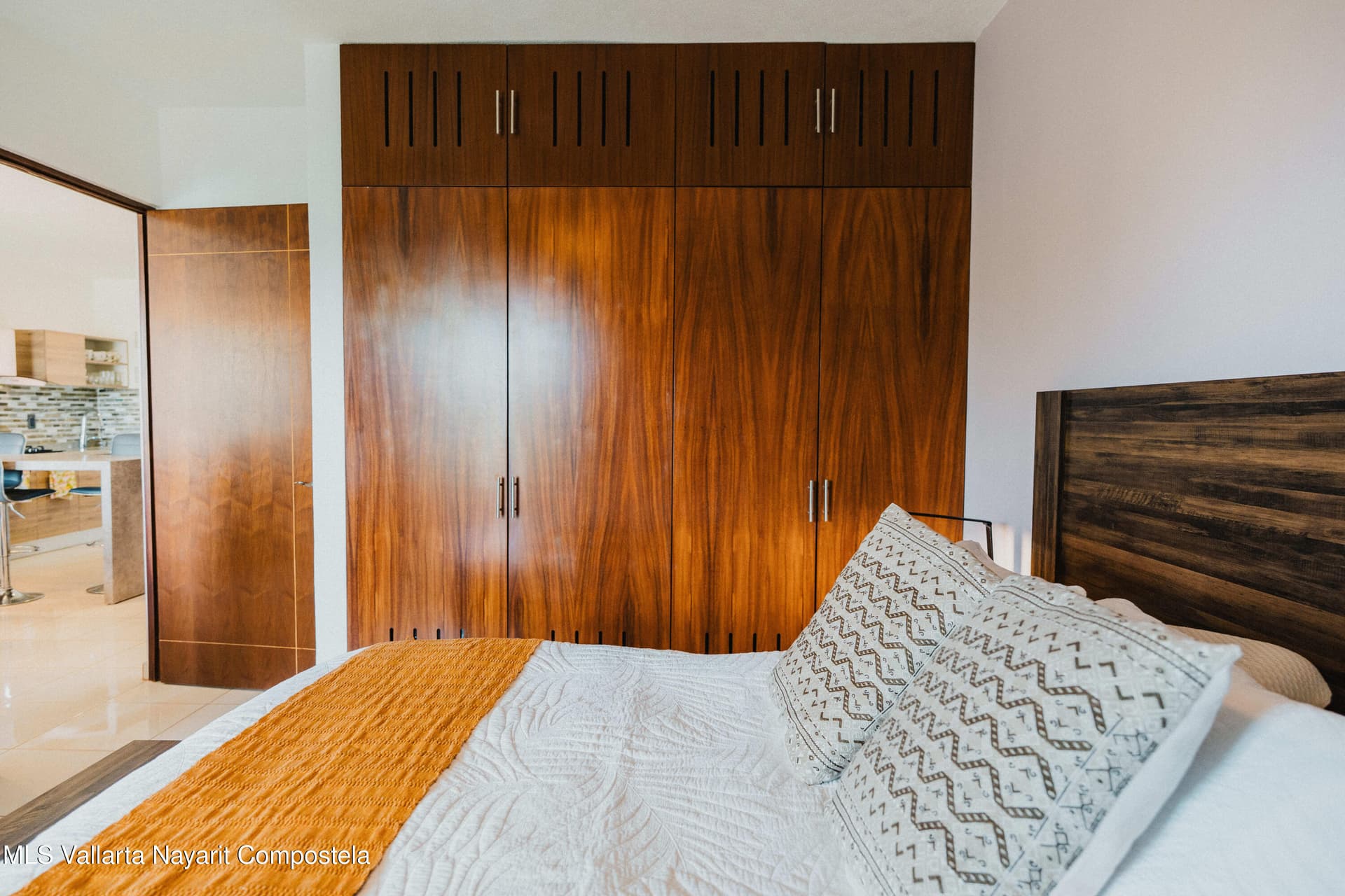 Condominio 16