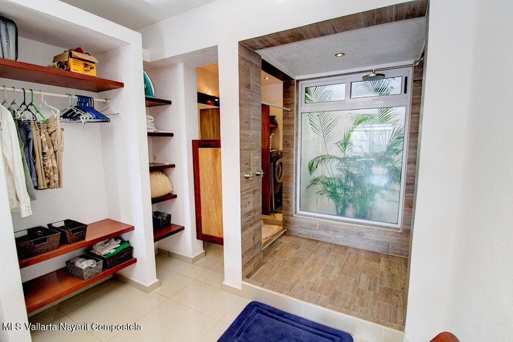 283 Amapas St 15