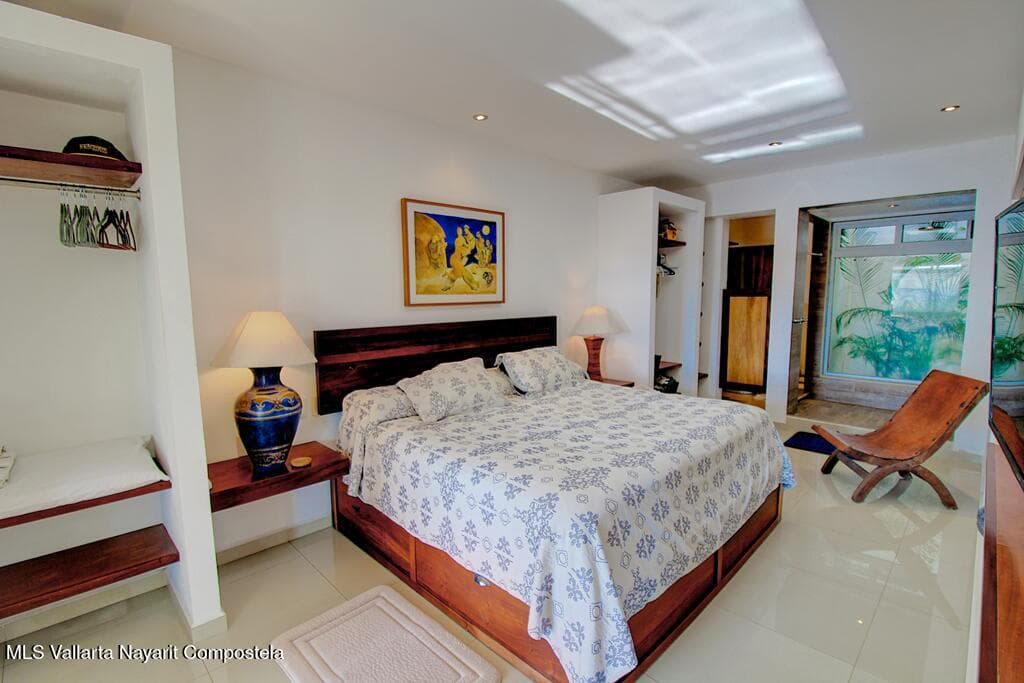 283 Amapas St 12