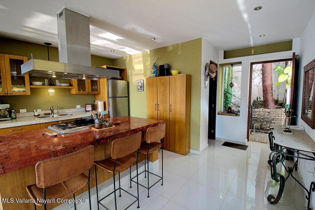 283 Amapas St 3