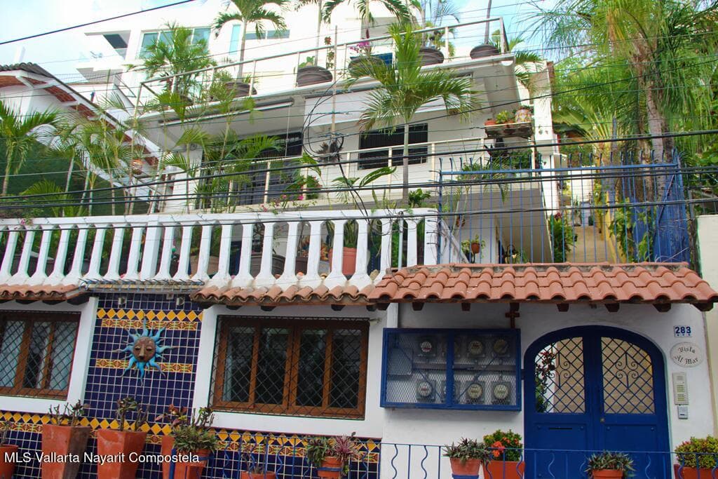 283 Amapas St 40