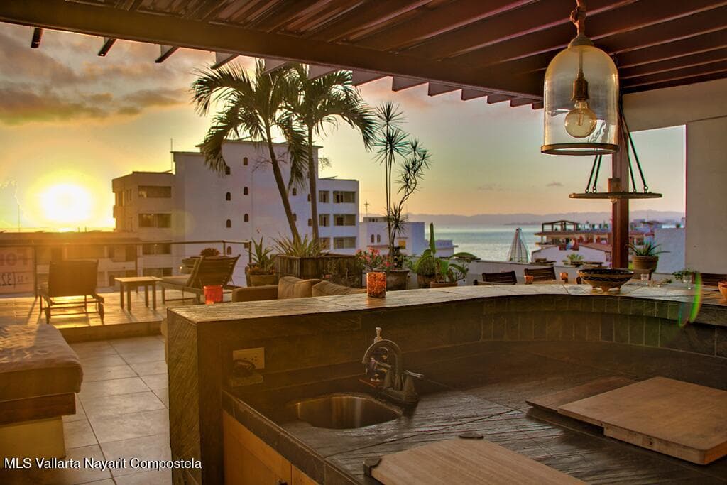 283 Amapas St 37