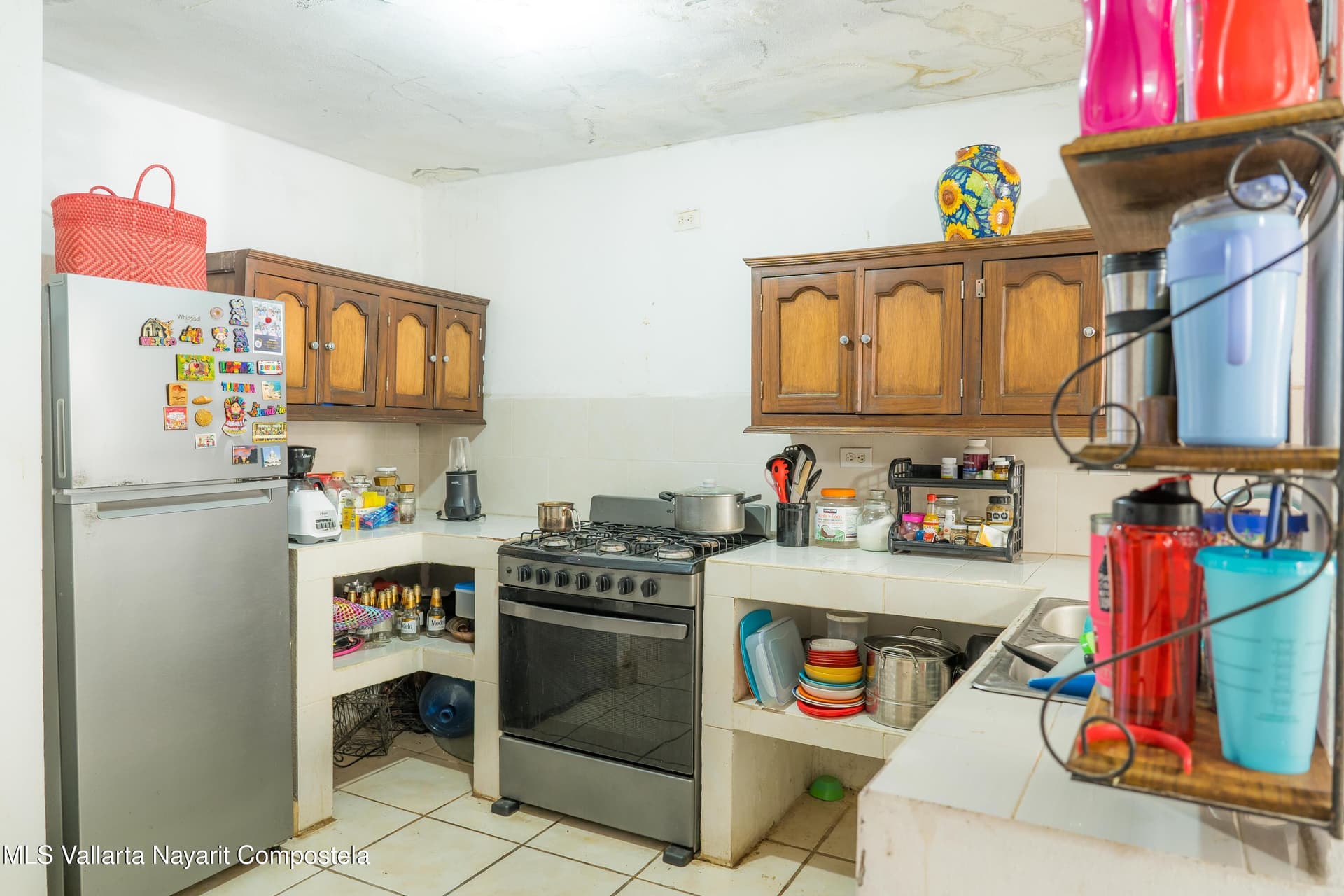 1380 Bolivia UNIDAD C 28