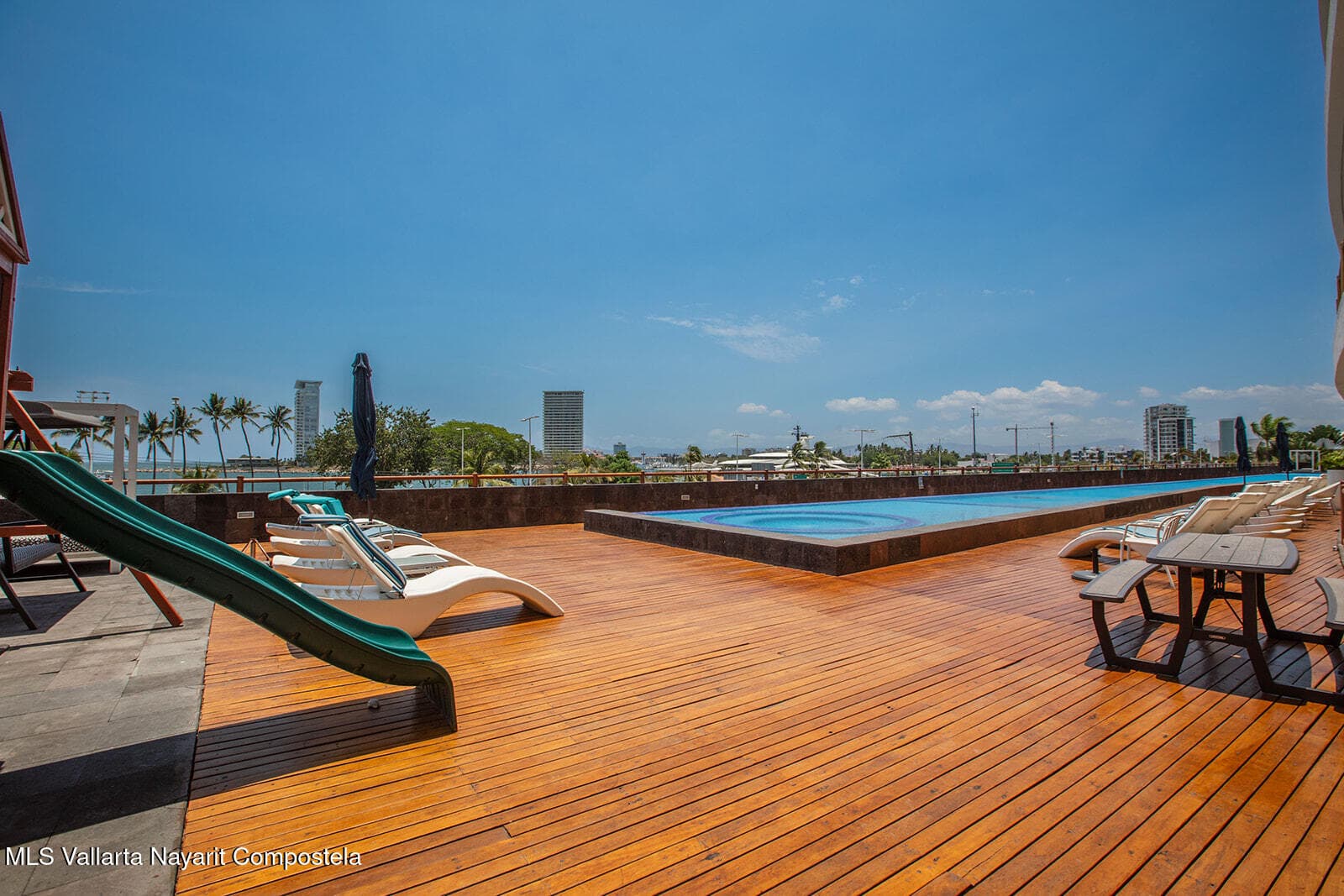 Deck 12 35