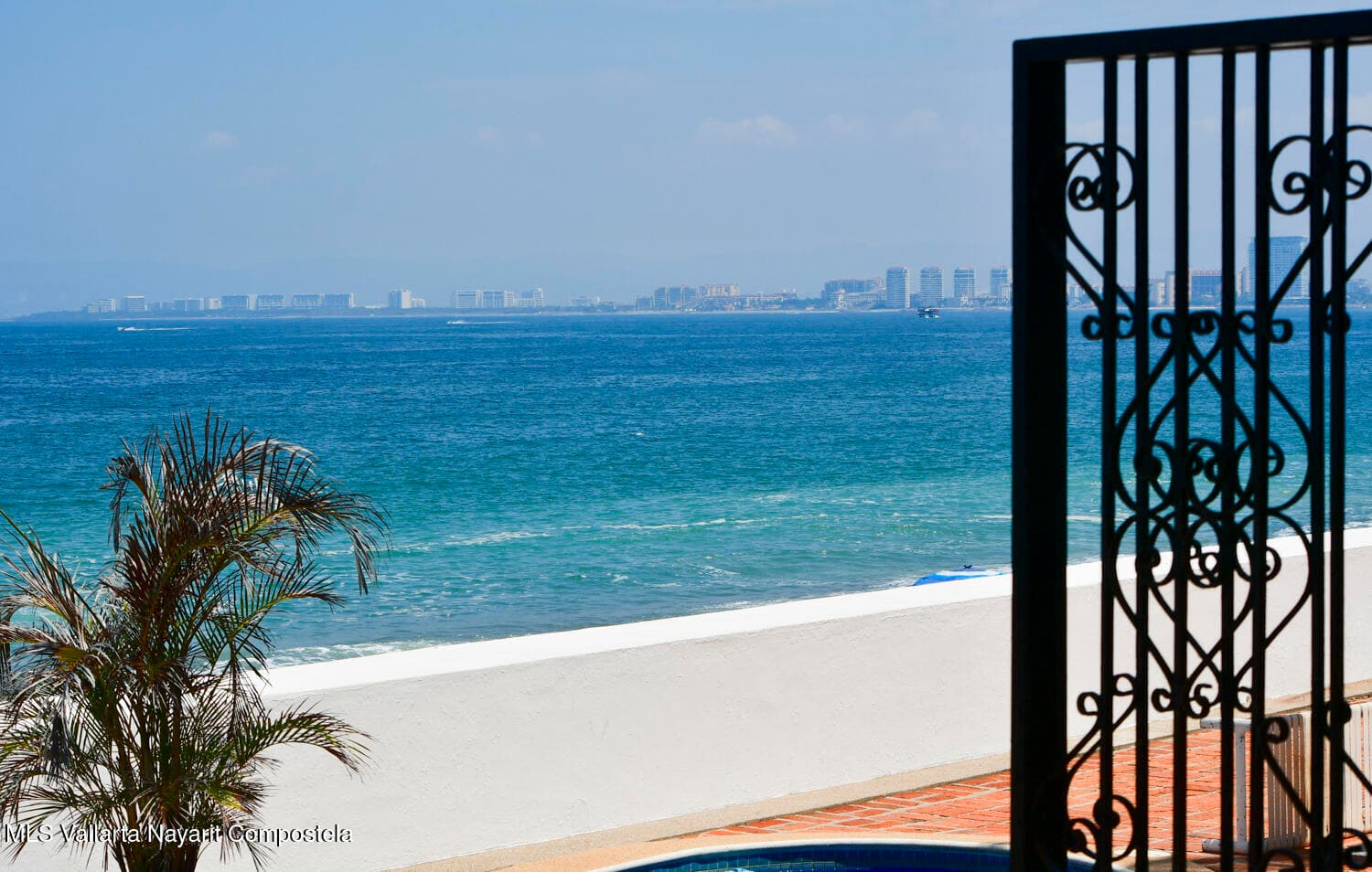 Playa Camarones 27