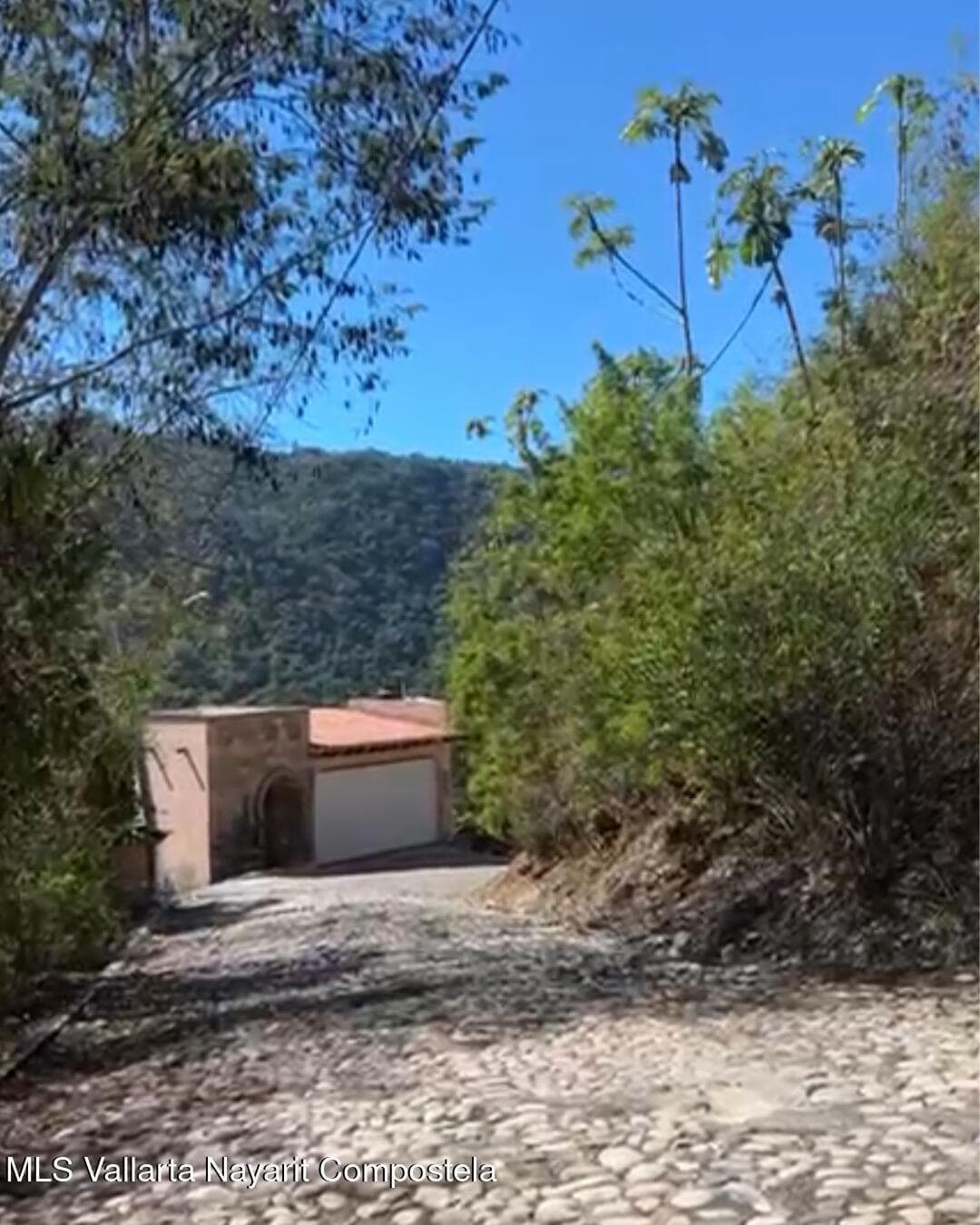 Lomas De Mismaloya 3