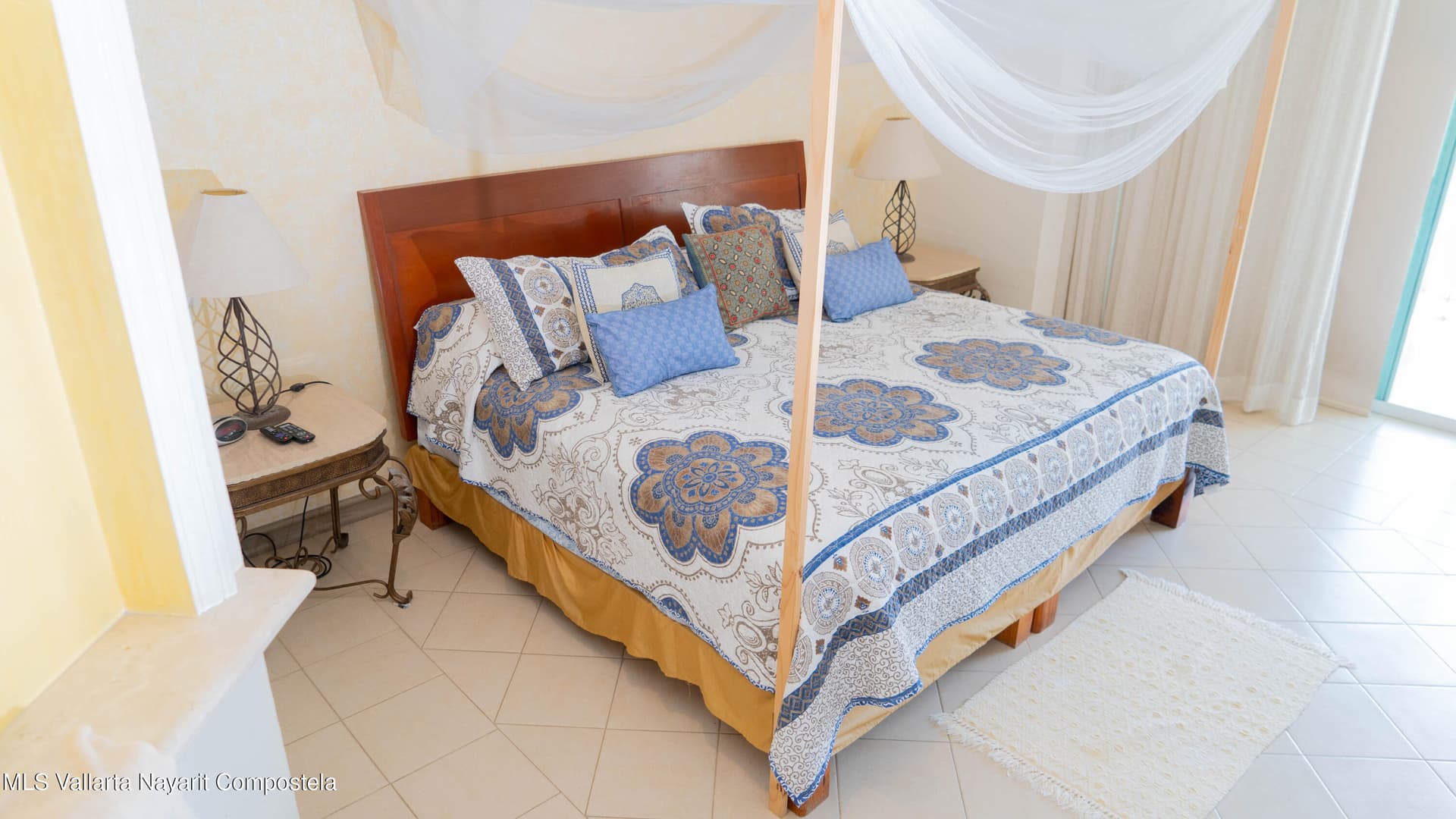 Bay View Grand 14