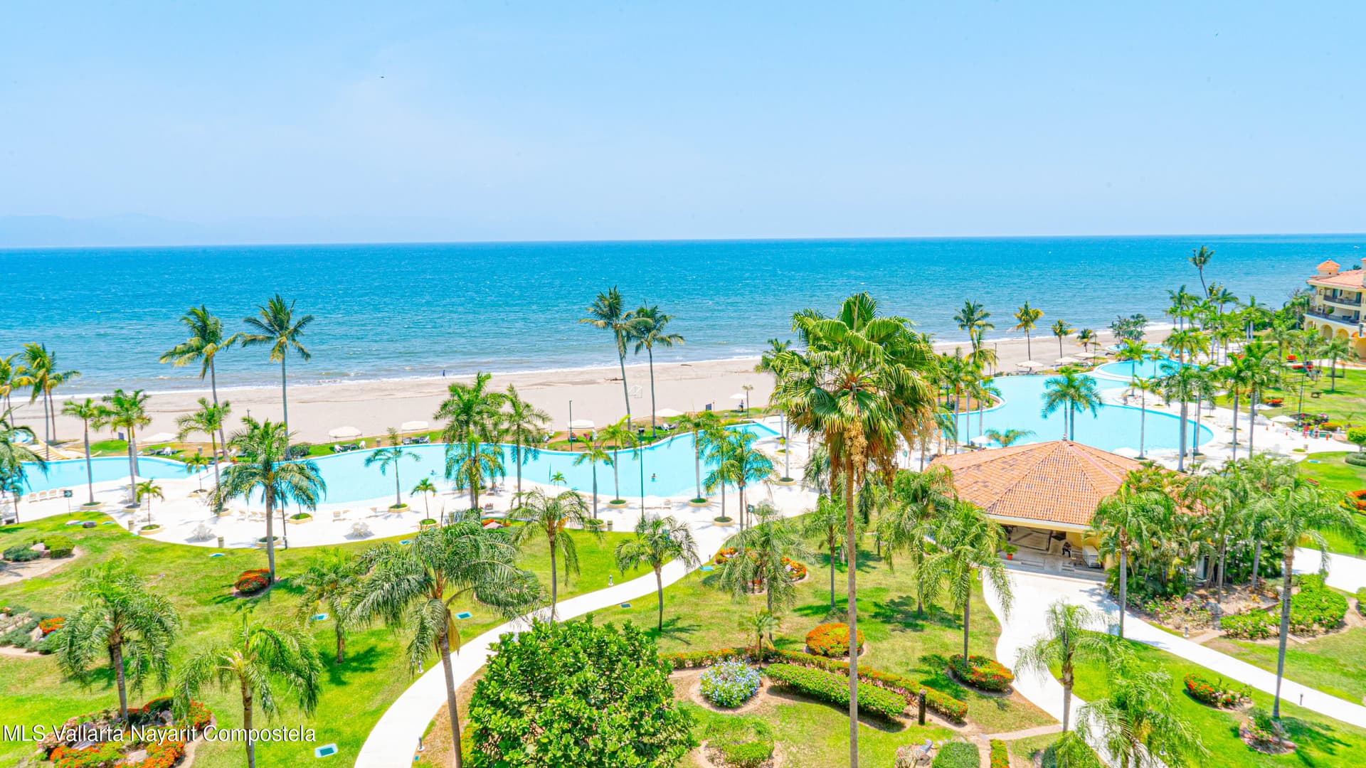 Bay View Grand 21