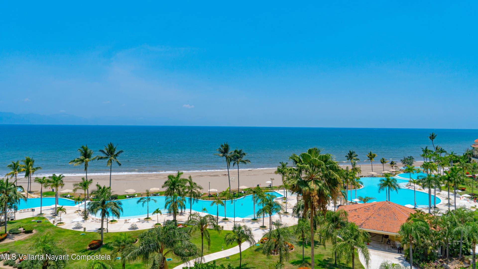 Bay View Grand 22