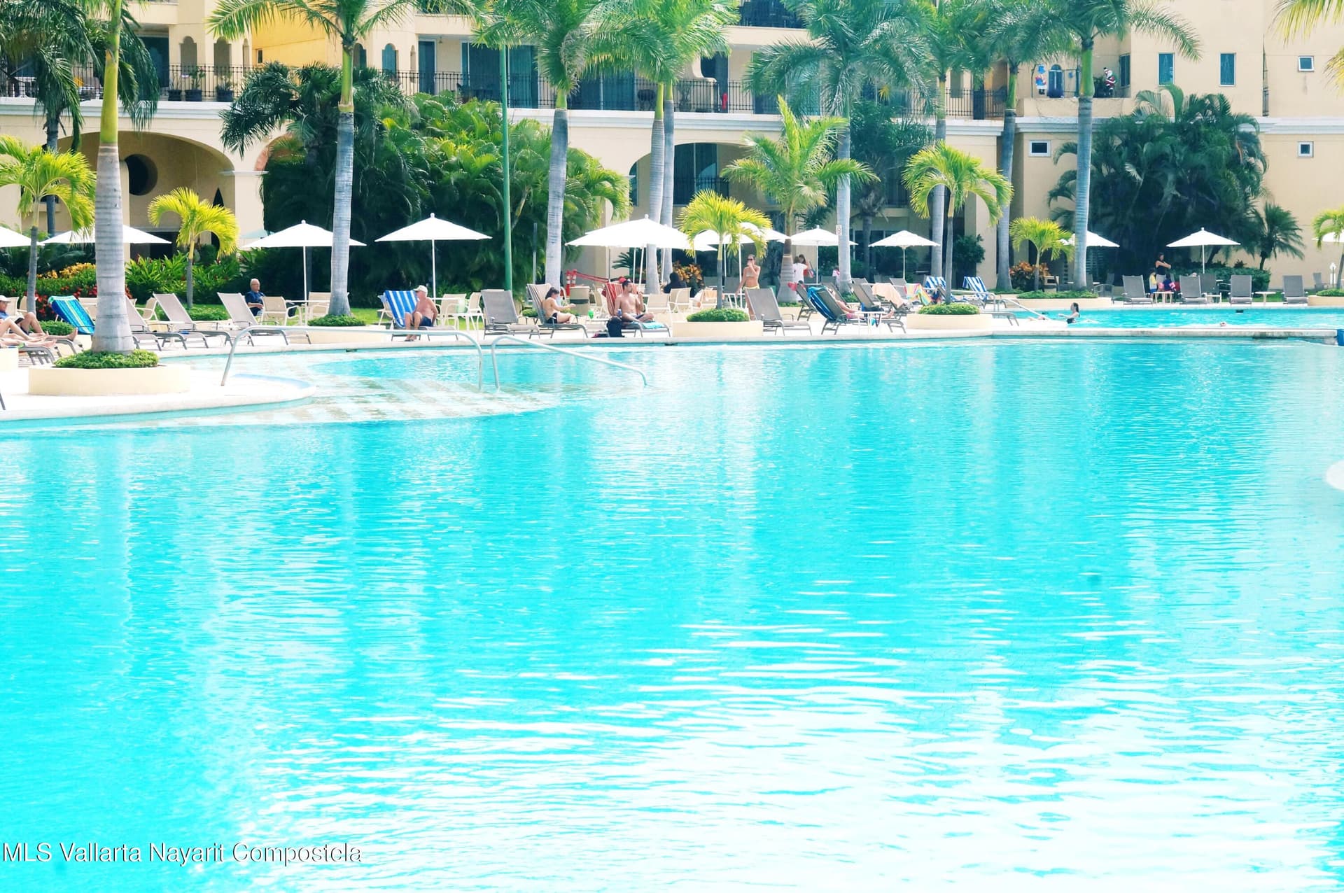 Bay View Grand 24