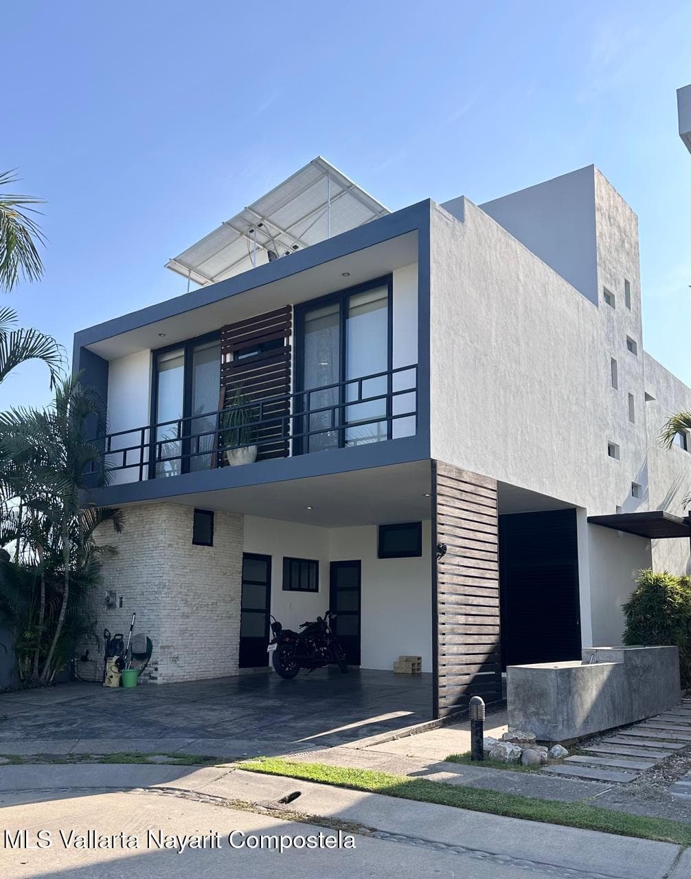 574 AV. MEXICO 6