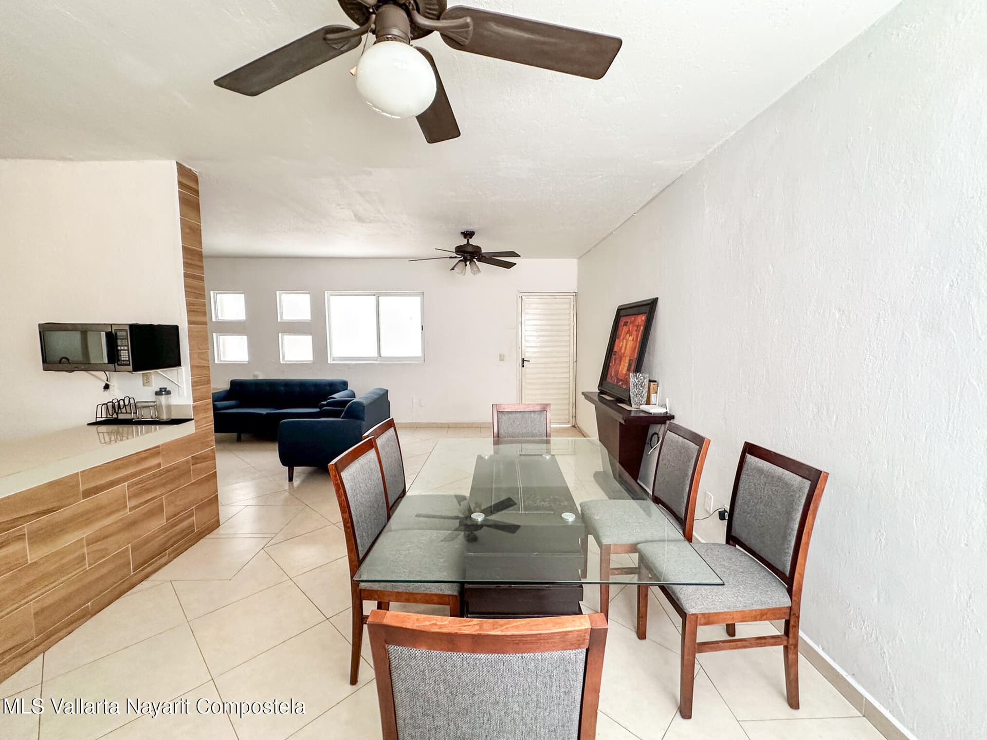 395 Manuel M. Dieguez 4