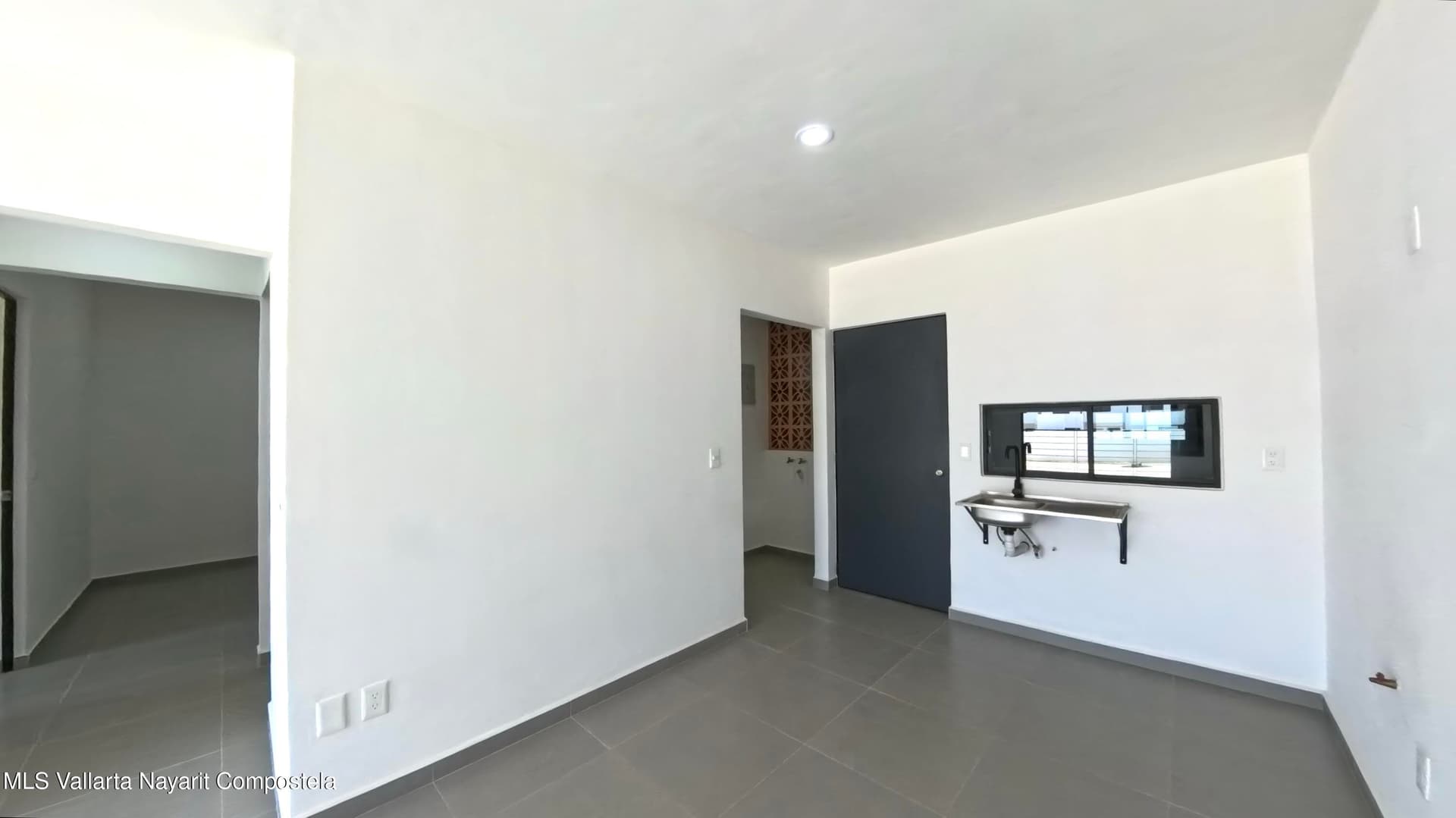 Torre C VIALIDAD CENTRAL COTO 4 5