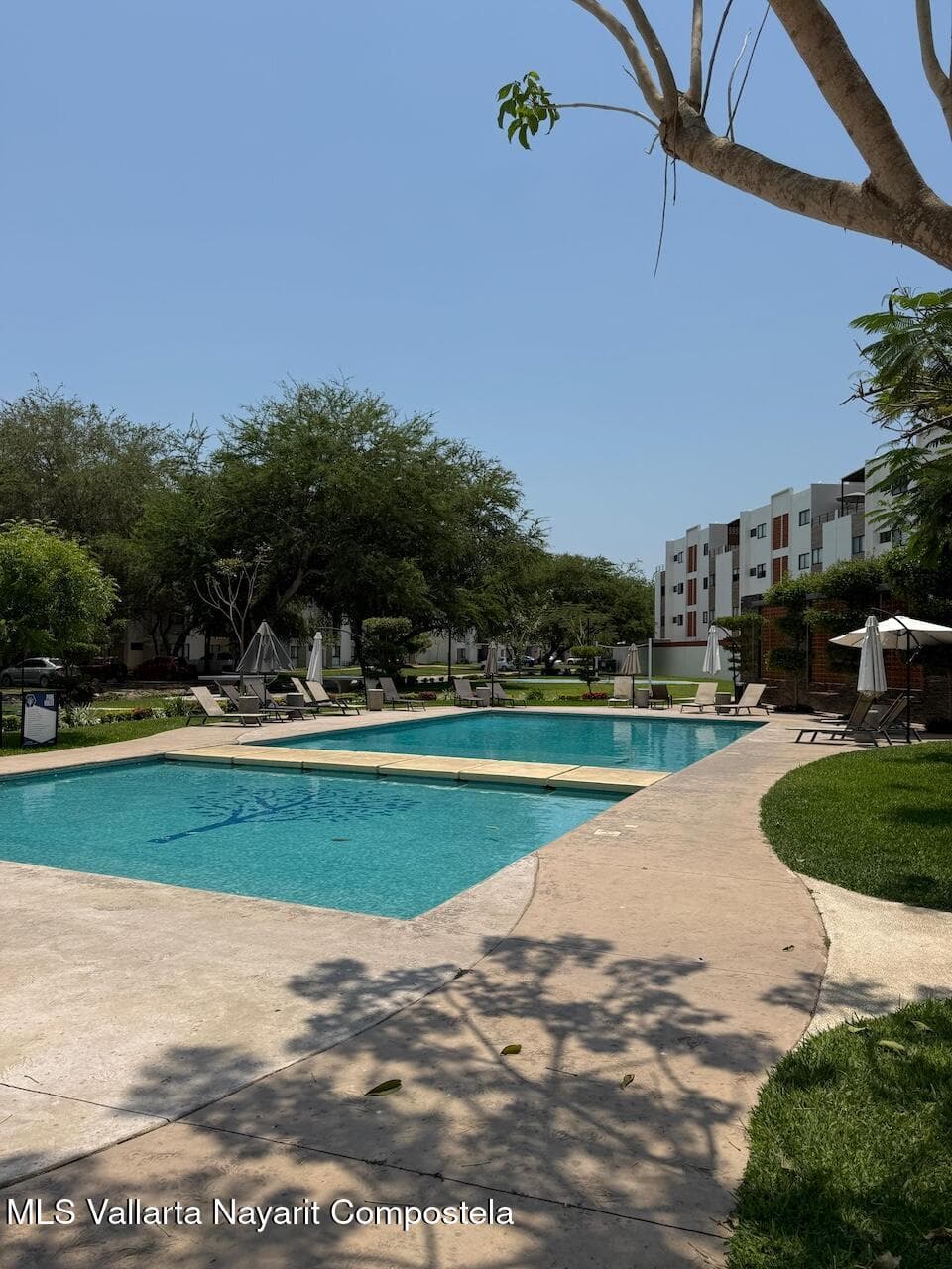 Condo 18