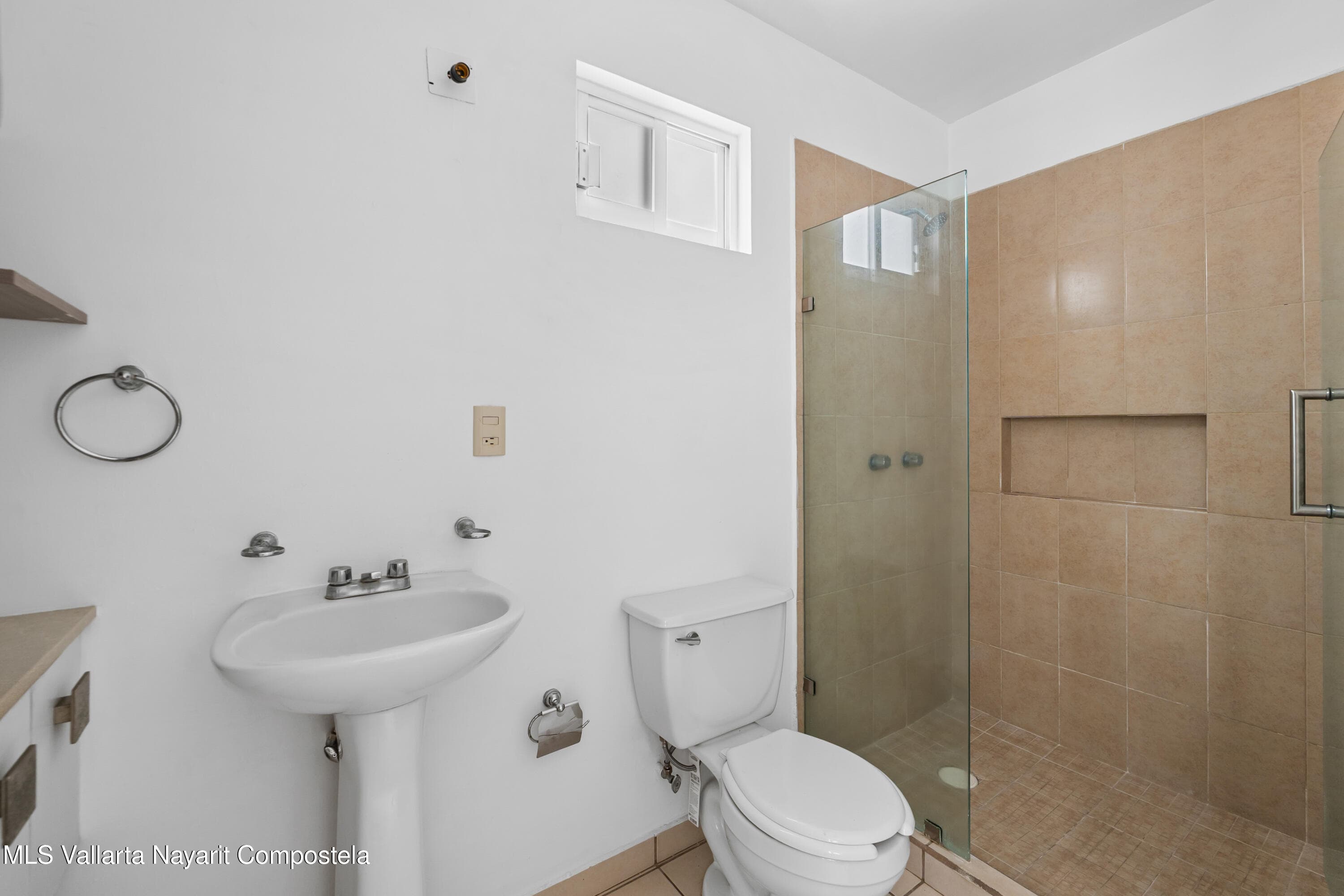225 PRIVADA ALEGRIA 18