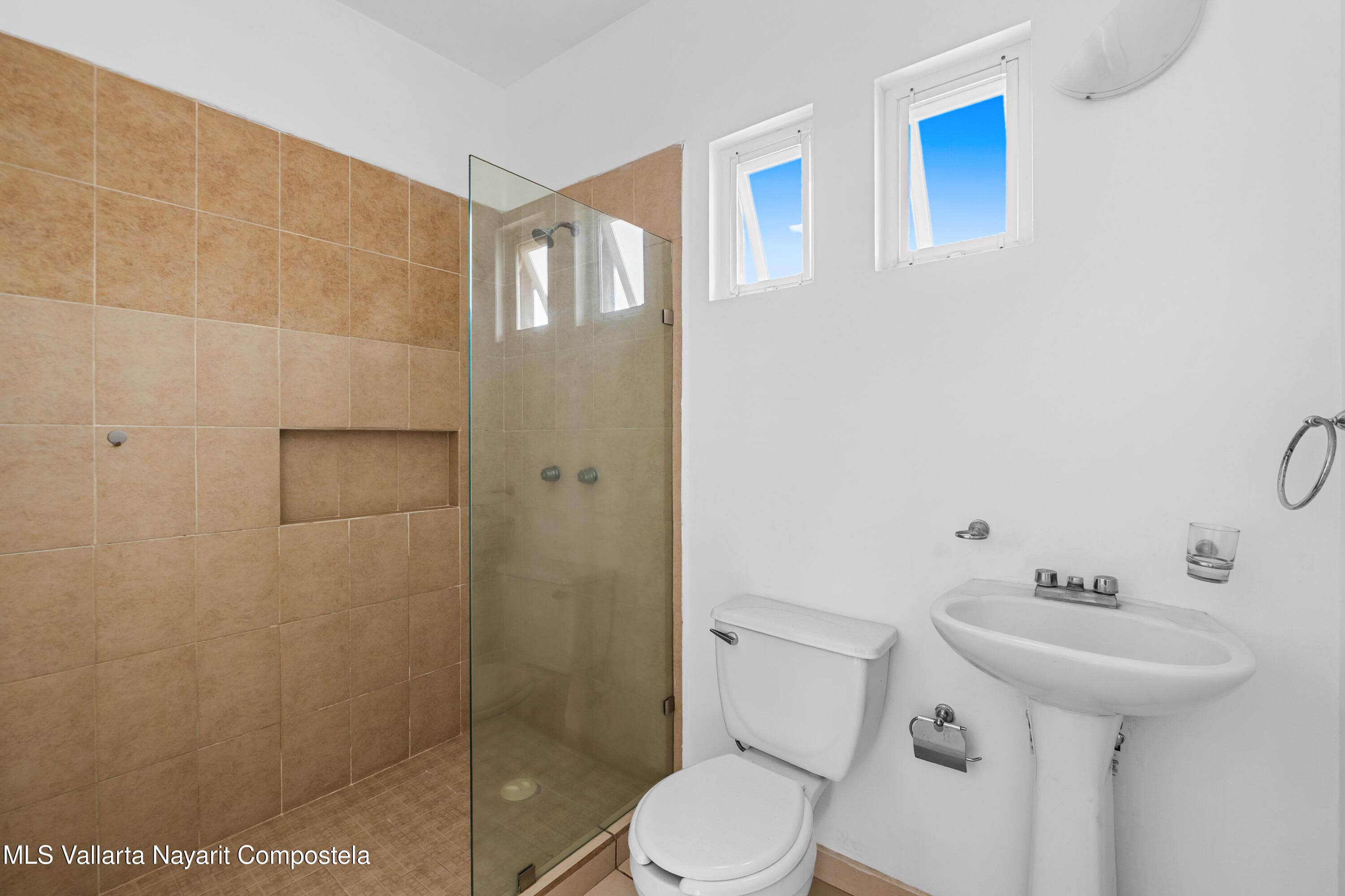225 PRIVADA ALEGRIA 23
