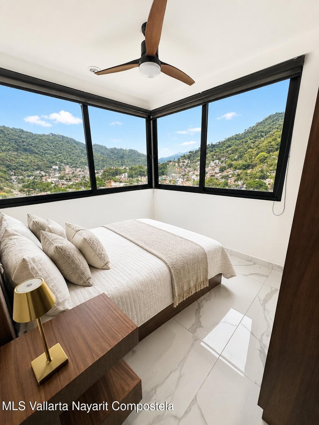 3 Vistas High Living 15