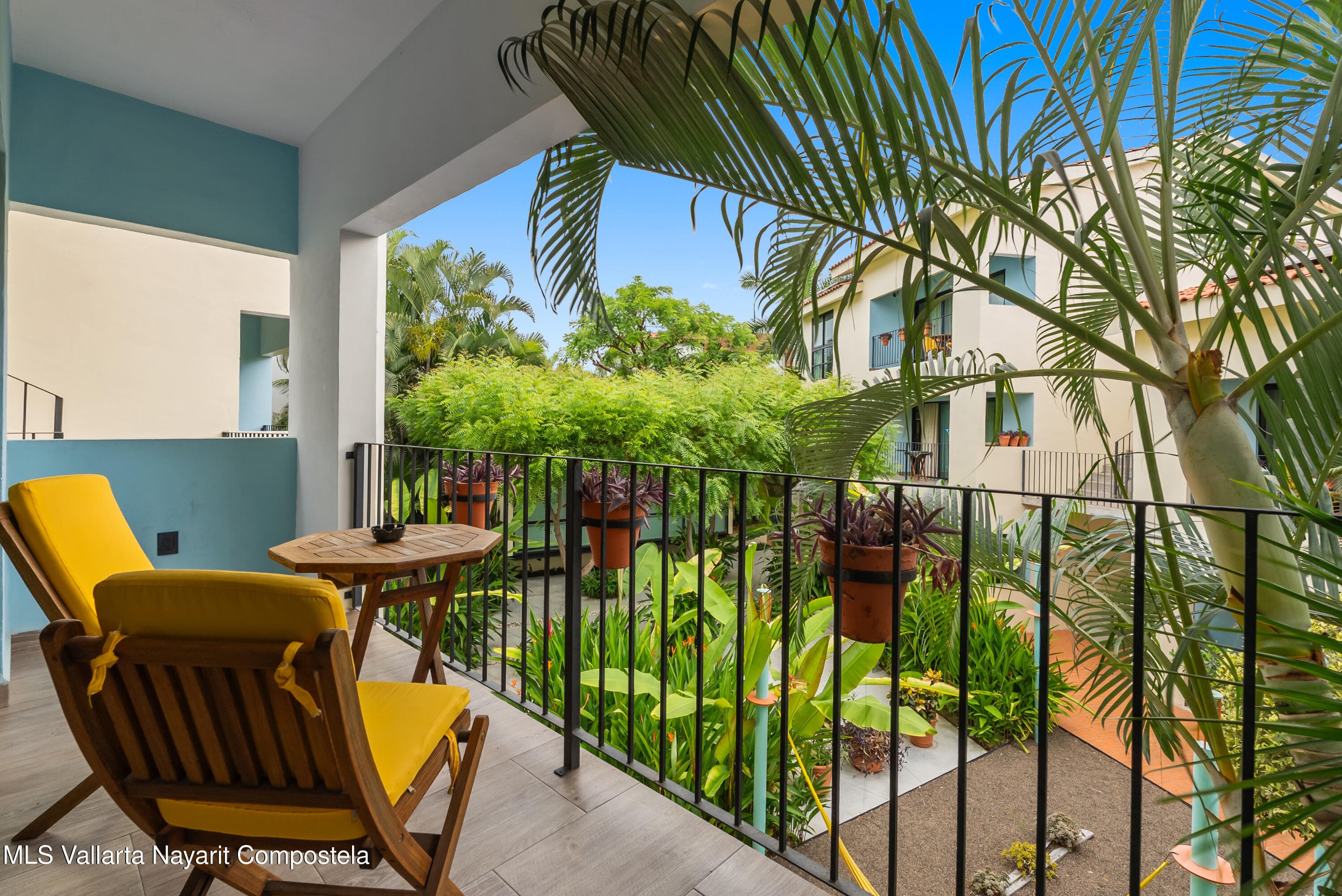 161 Calle Flamingos 8