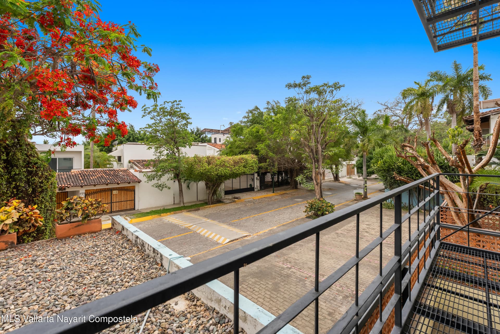 161 Calle Flamingos 21