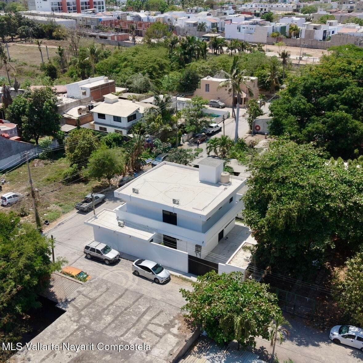 10 calle eucalipto 12