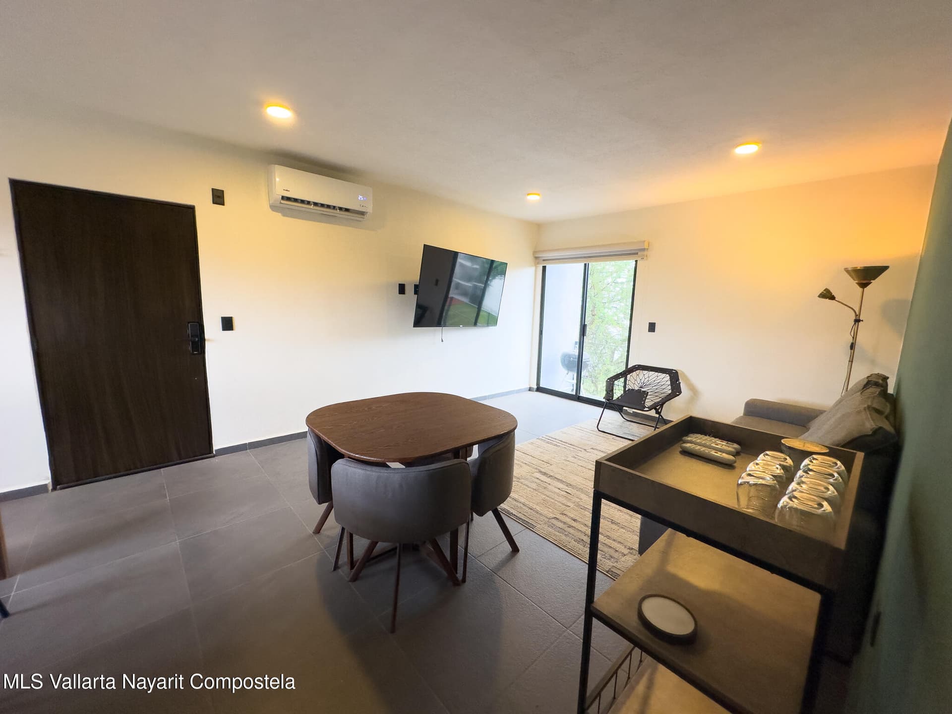 305 Paseo Foresta 5