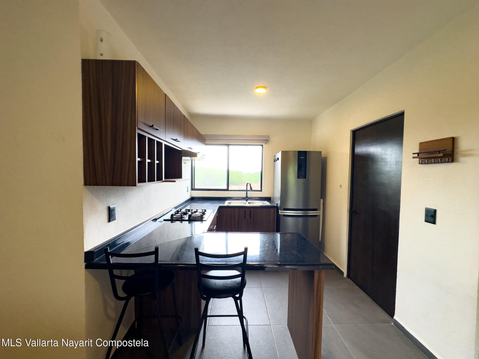 305 Paseo Foresta 3