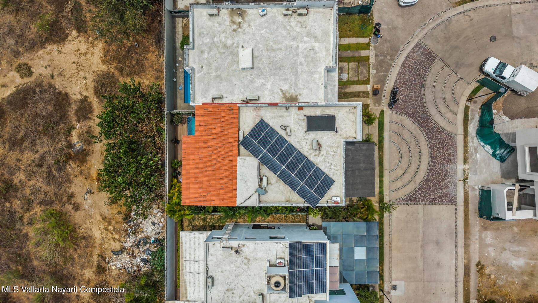574 Av Mexico 27