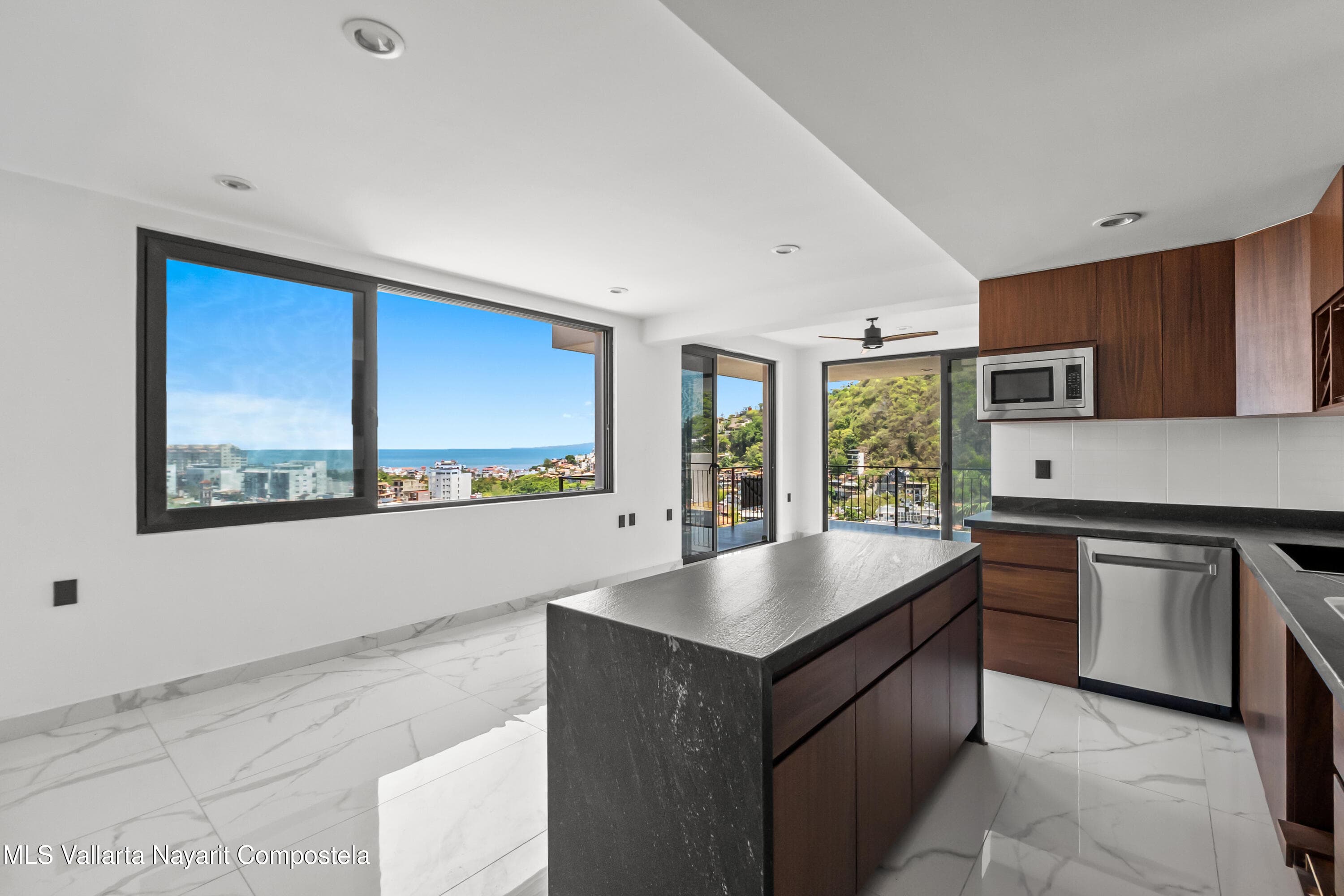 3 Vistas High Living 18