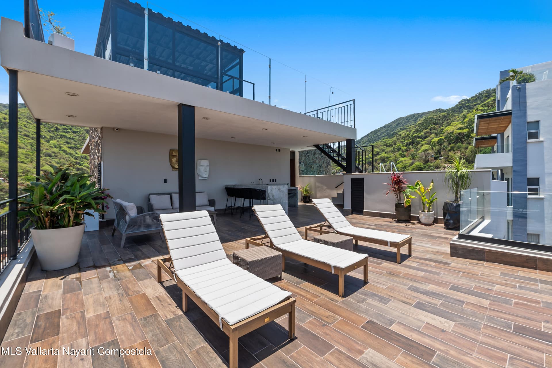 3 Vistas High Living 17