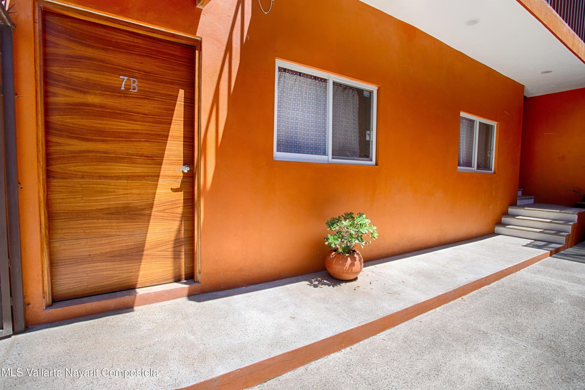 7 Calle Esperanza 12