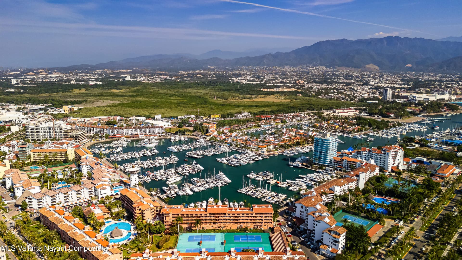 Marina Las Palmas I 26