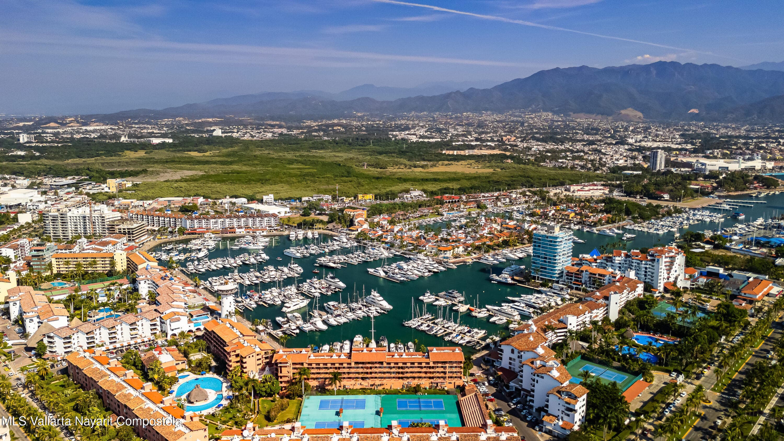 Marina Las Palmas I 26