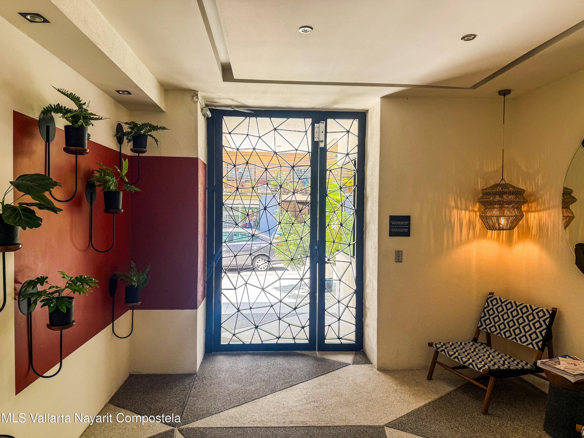 240 C. Roma 5