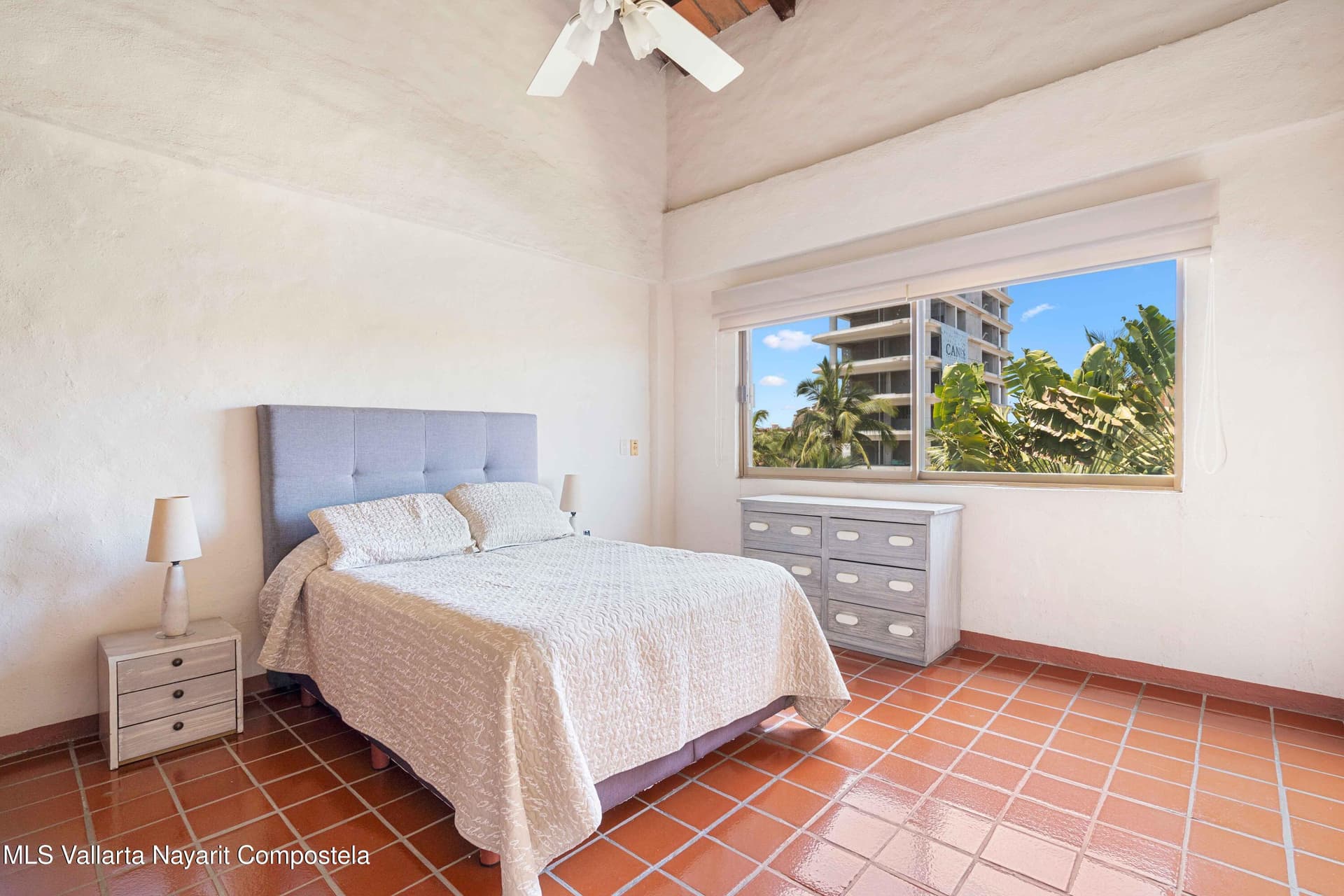 Puesta Del Sol - Marina 11