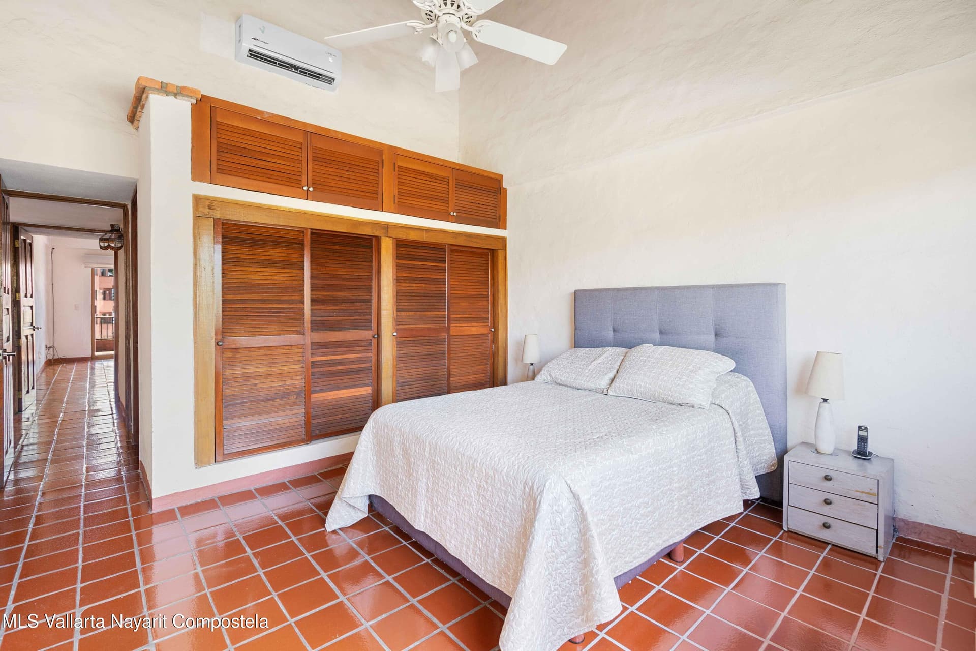 Puesta Del Sol - Marina 12