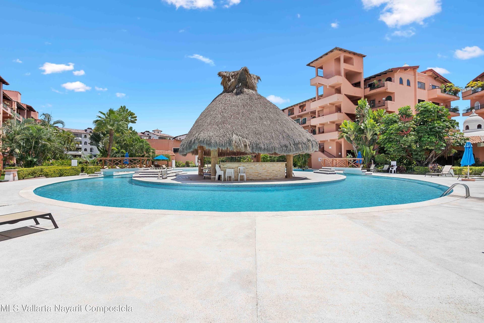 Puesta Del Sol - Marina 20