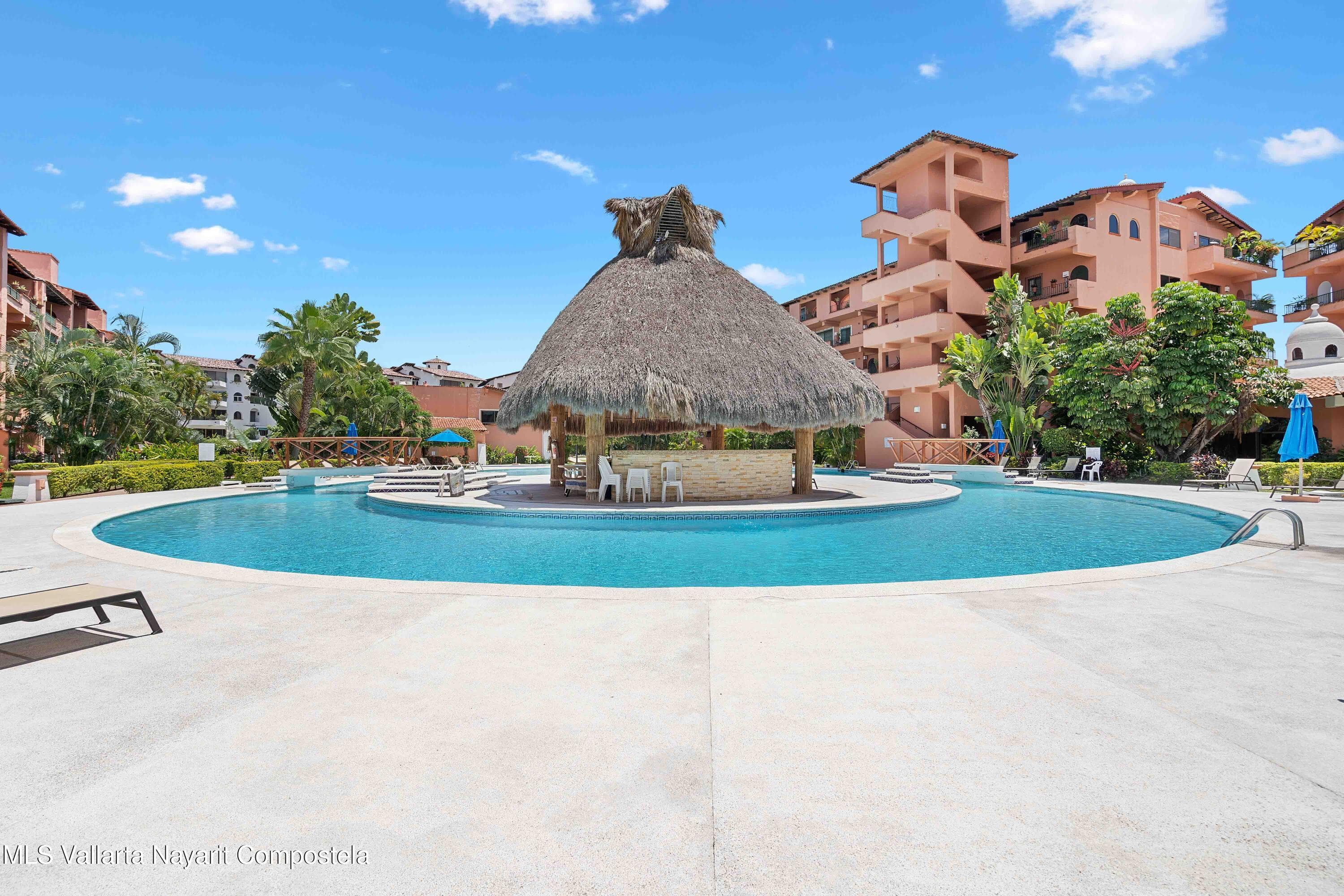 Puesta Del Sol - Marina 20