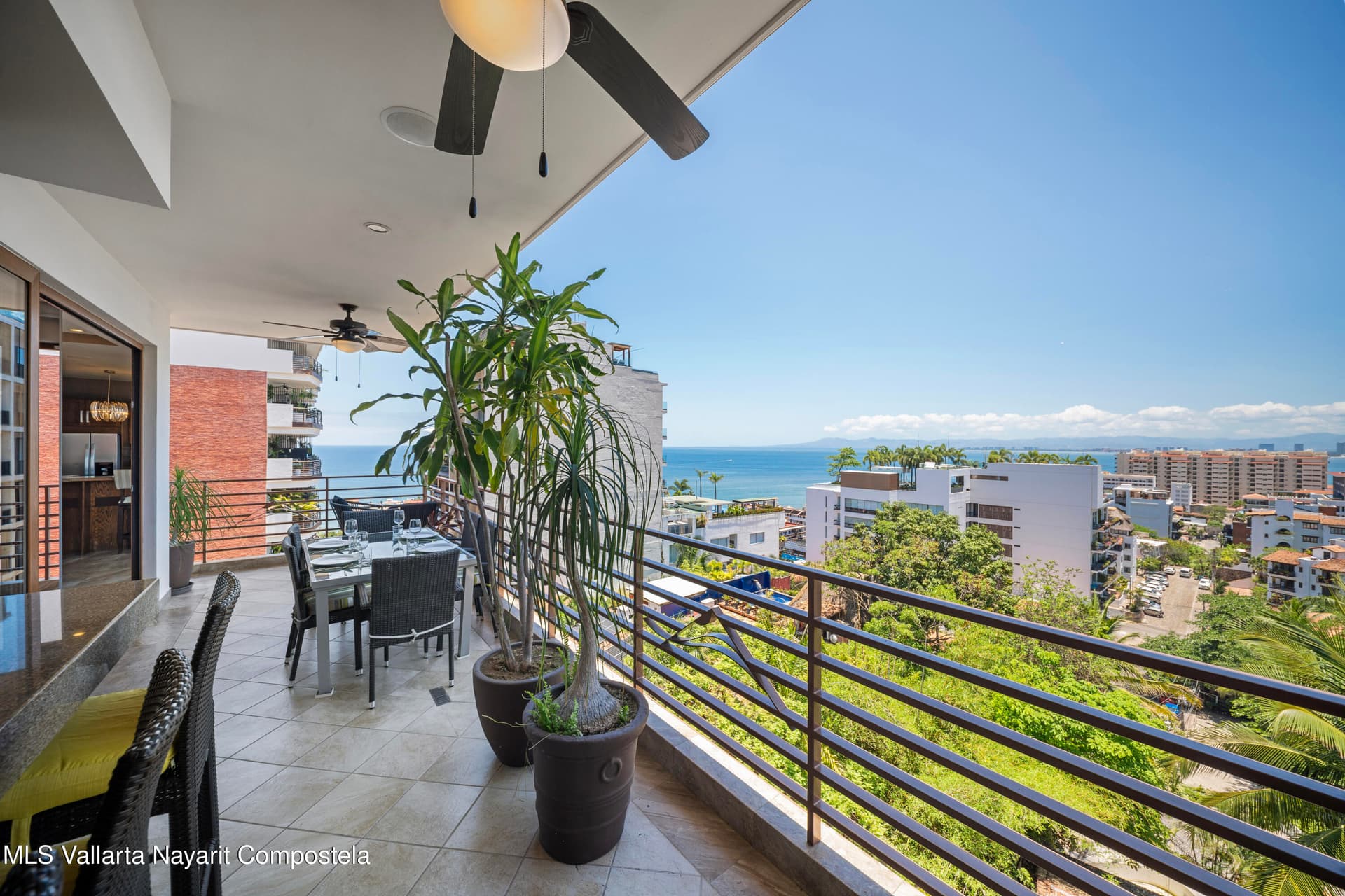Residences by Pinnacle 17