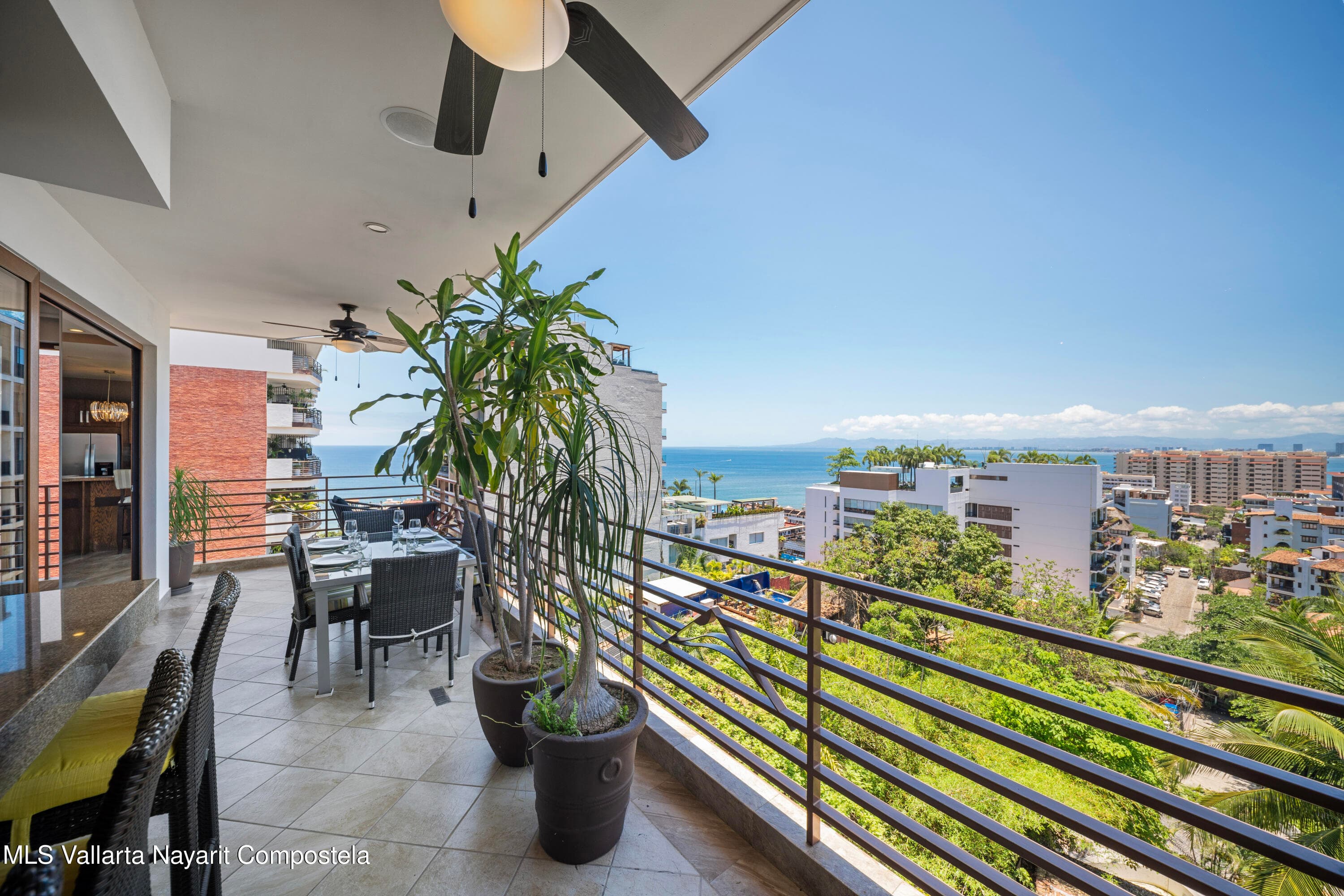 Residences by Pinnacle 17