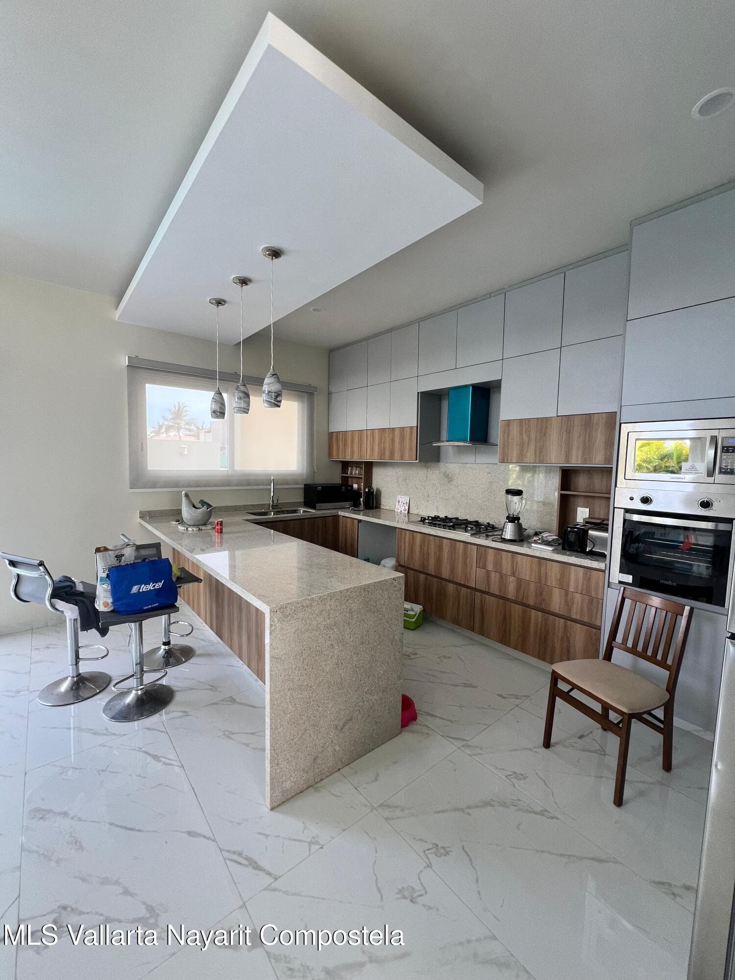 305 Cedro street 13
