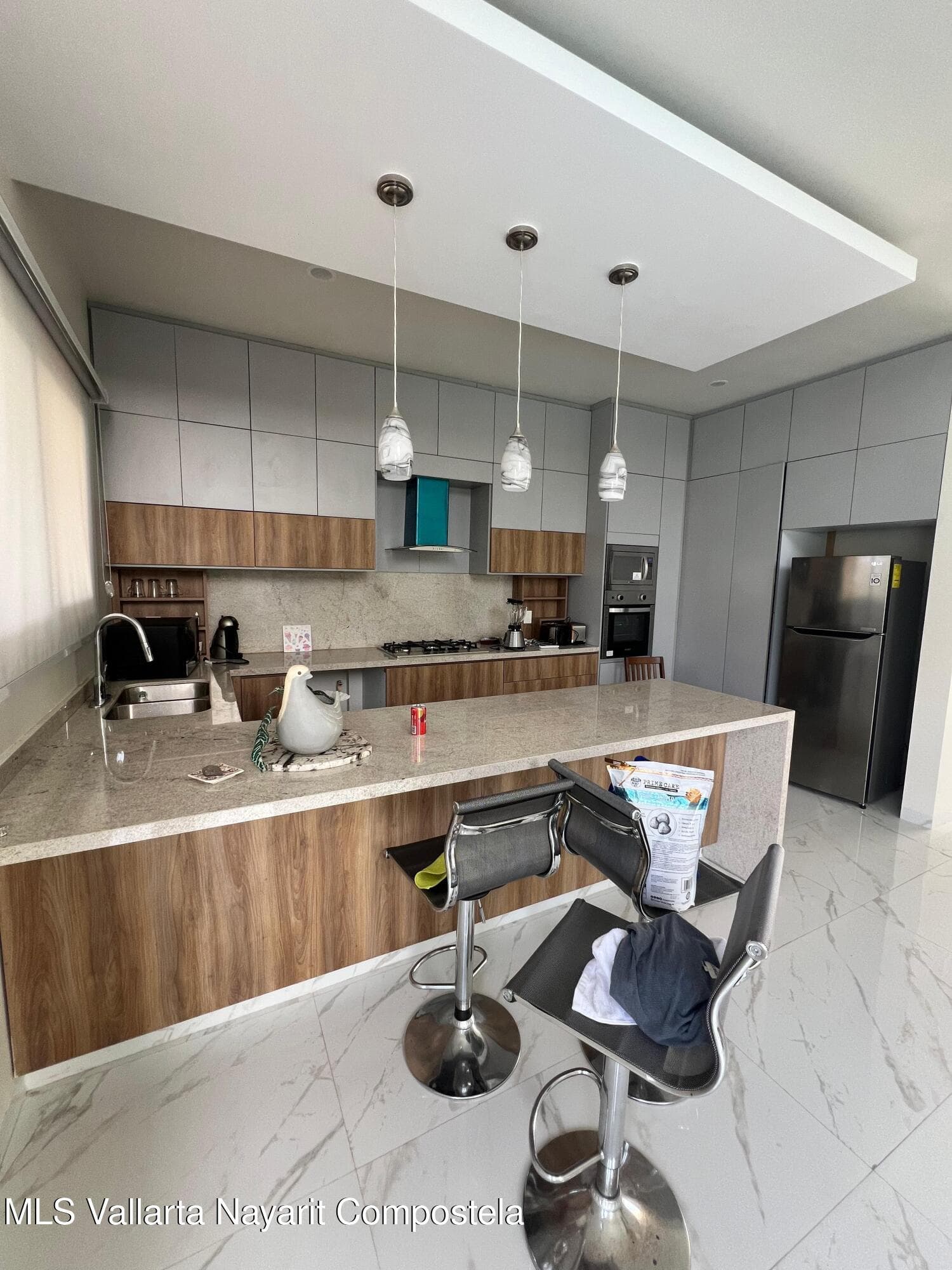 305 Cedro street 18